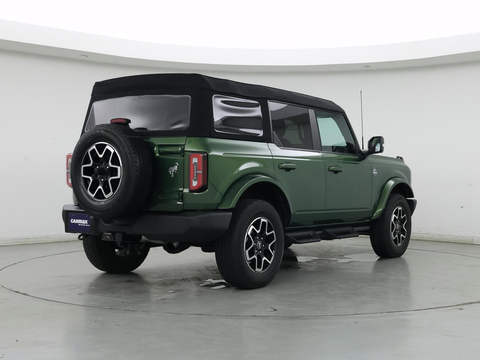 2023 Ford Bronco 4-Door Outer Banks - Photo 9