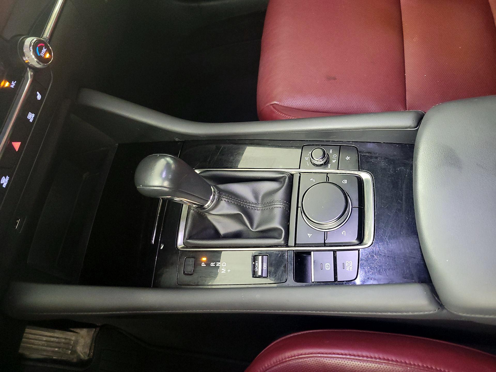 Thumbnail: 2019 Mazda Mazda3 - 17