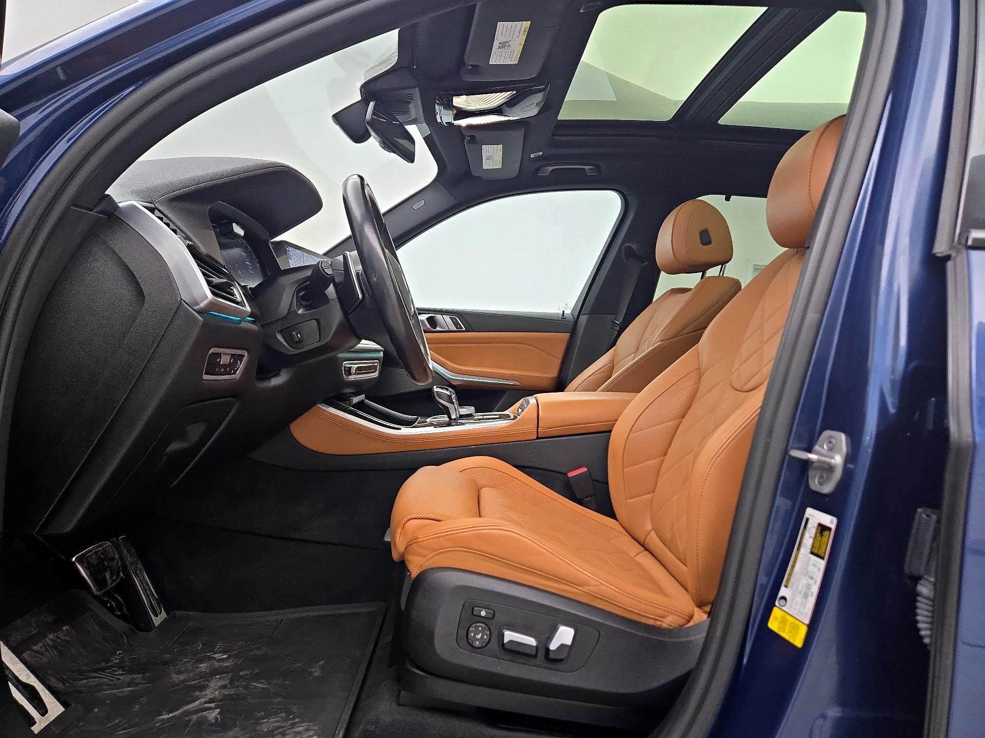 Thumbnail: 2023 BMW X5 - 11