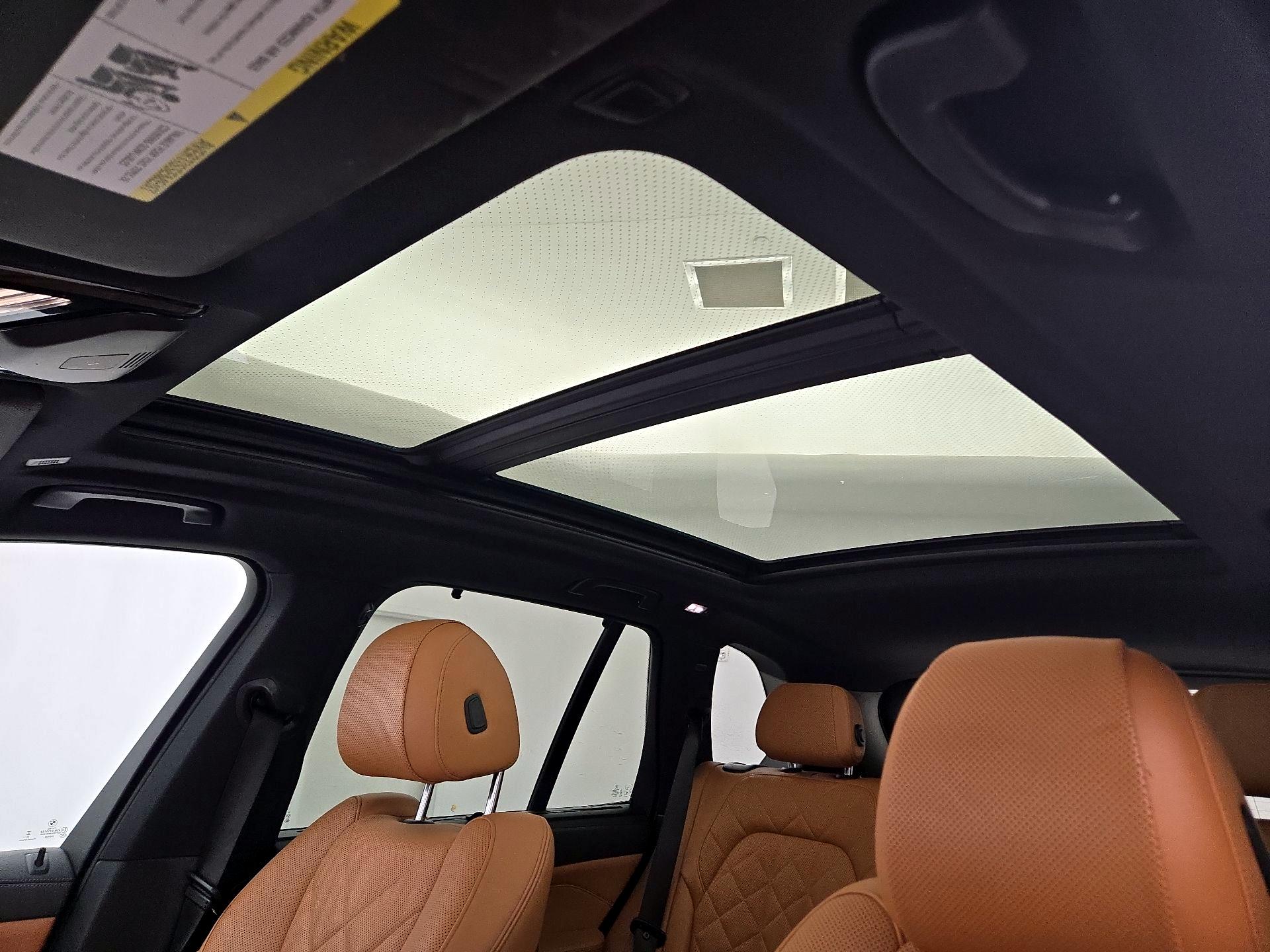 Thumbnail: 2023 BMW X5 - 20