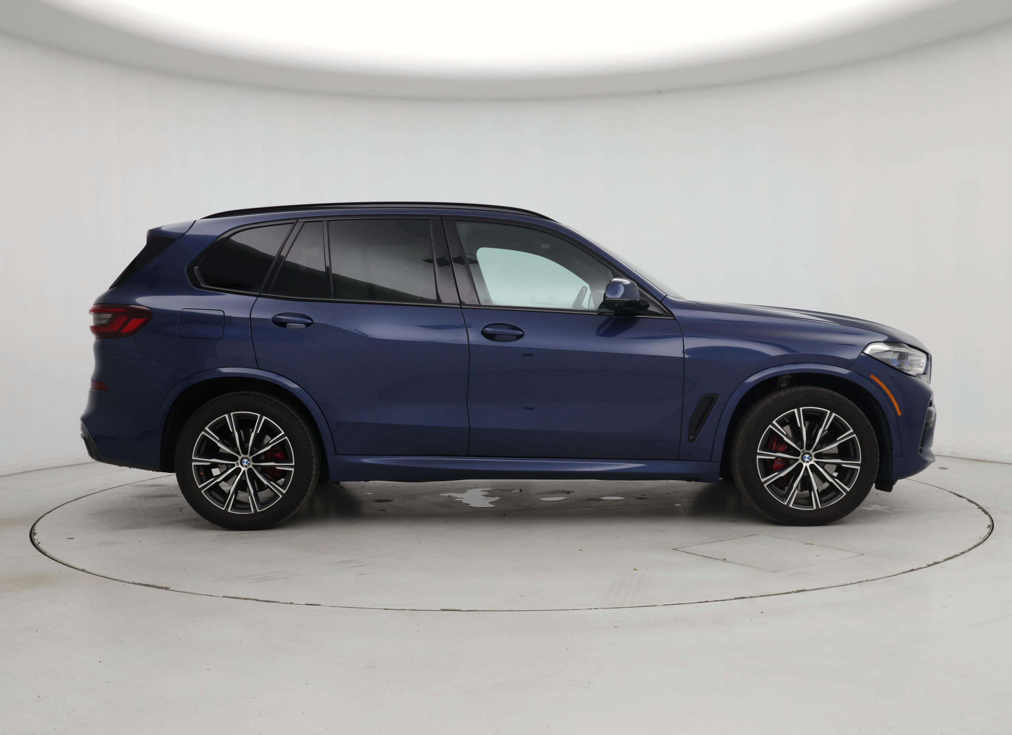 Thumbnail: 2023 BMW X5 - 7