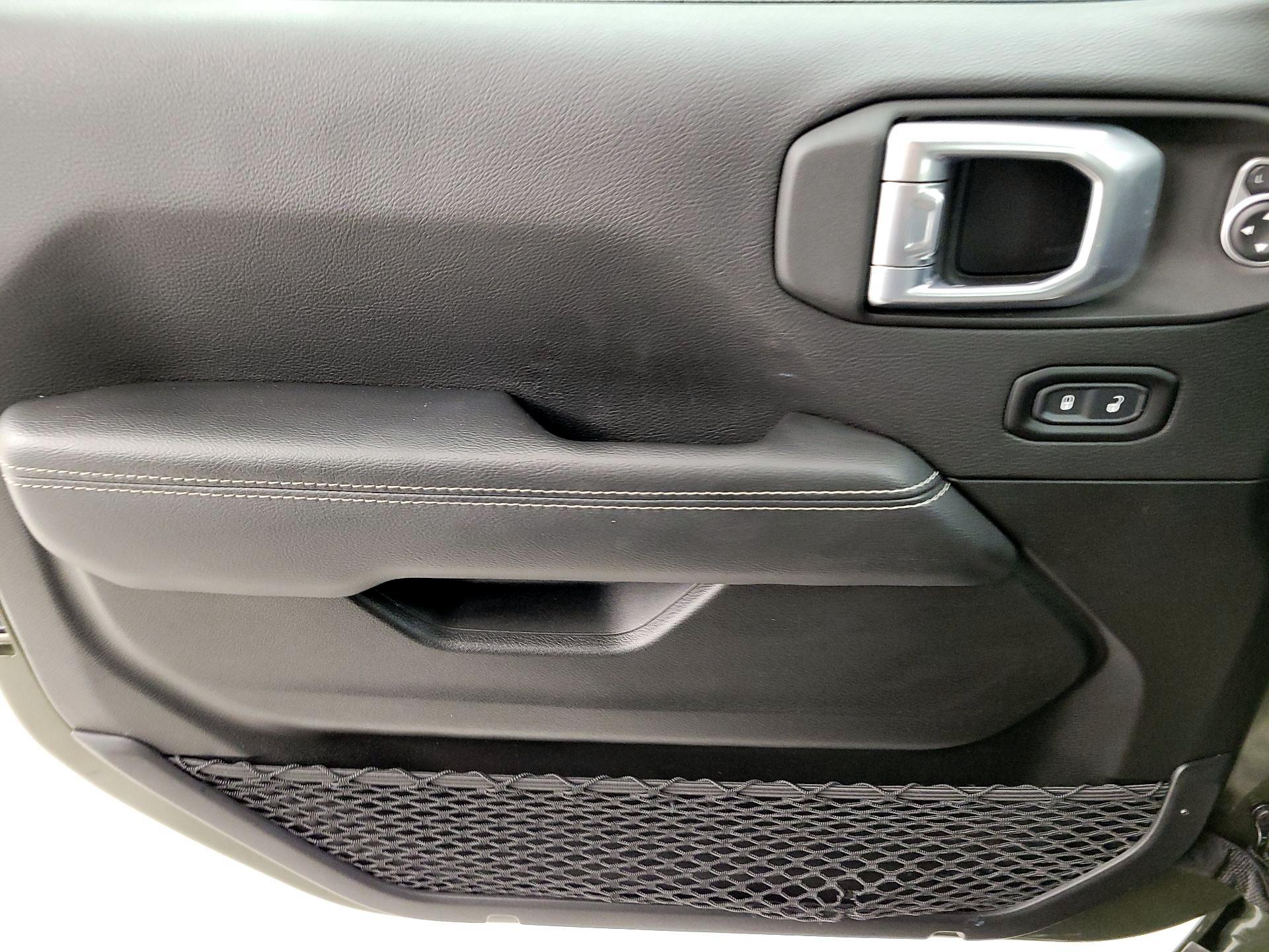 Thumbnail: 2023 Jeep Wrangler - 12