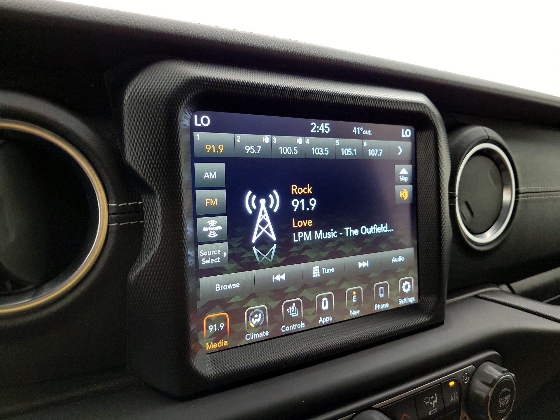 Thumbnail: 2023 Jeep Wrangler - 16