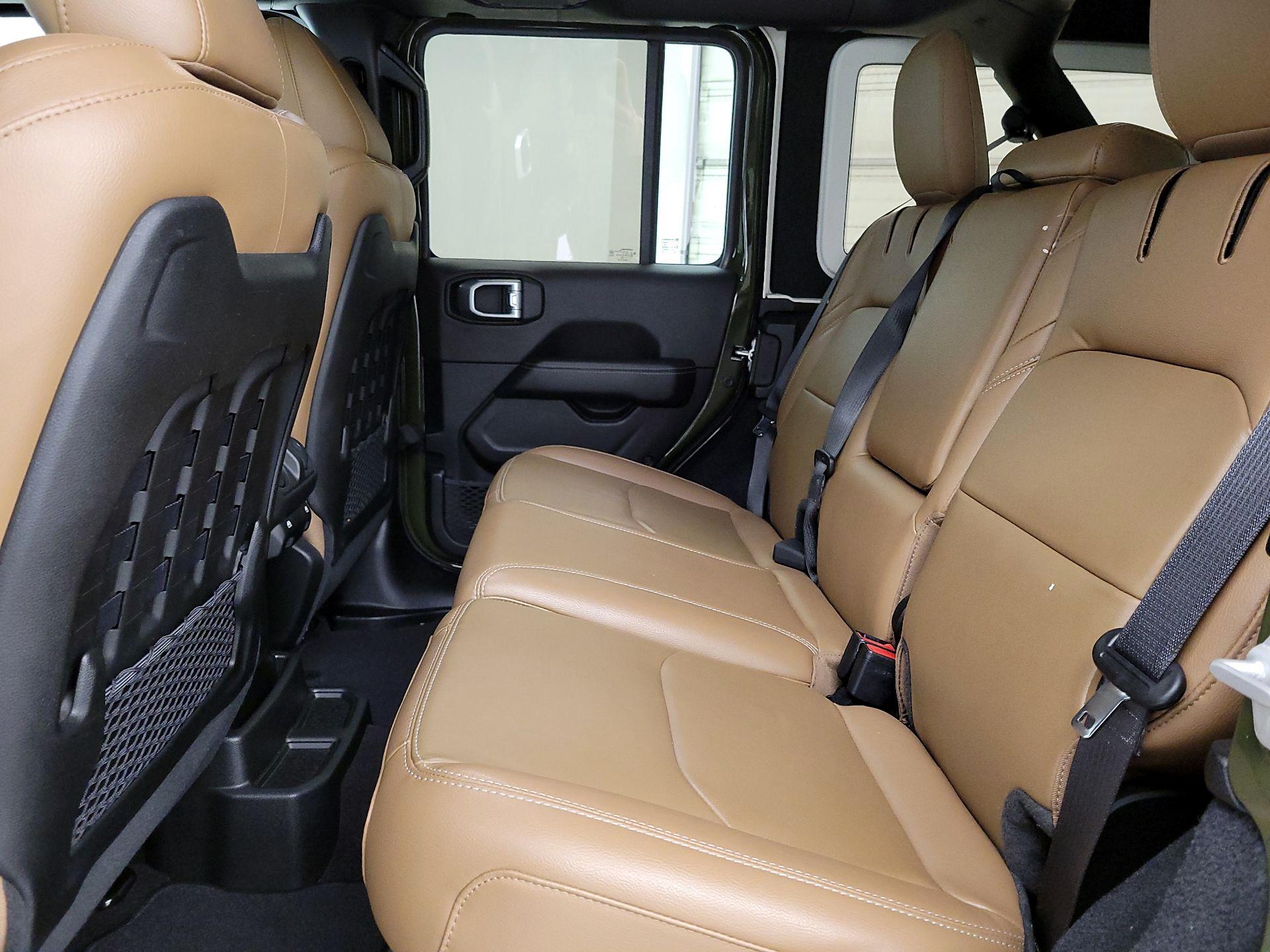 Thumbnail: 2023 Jeep Wrangler - 19