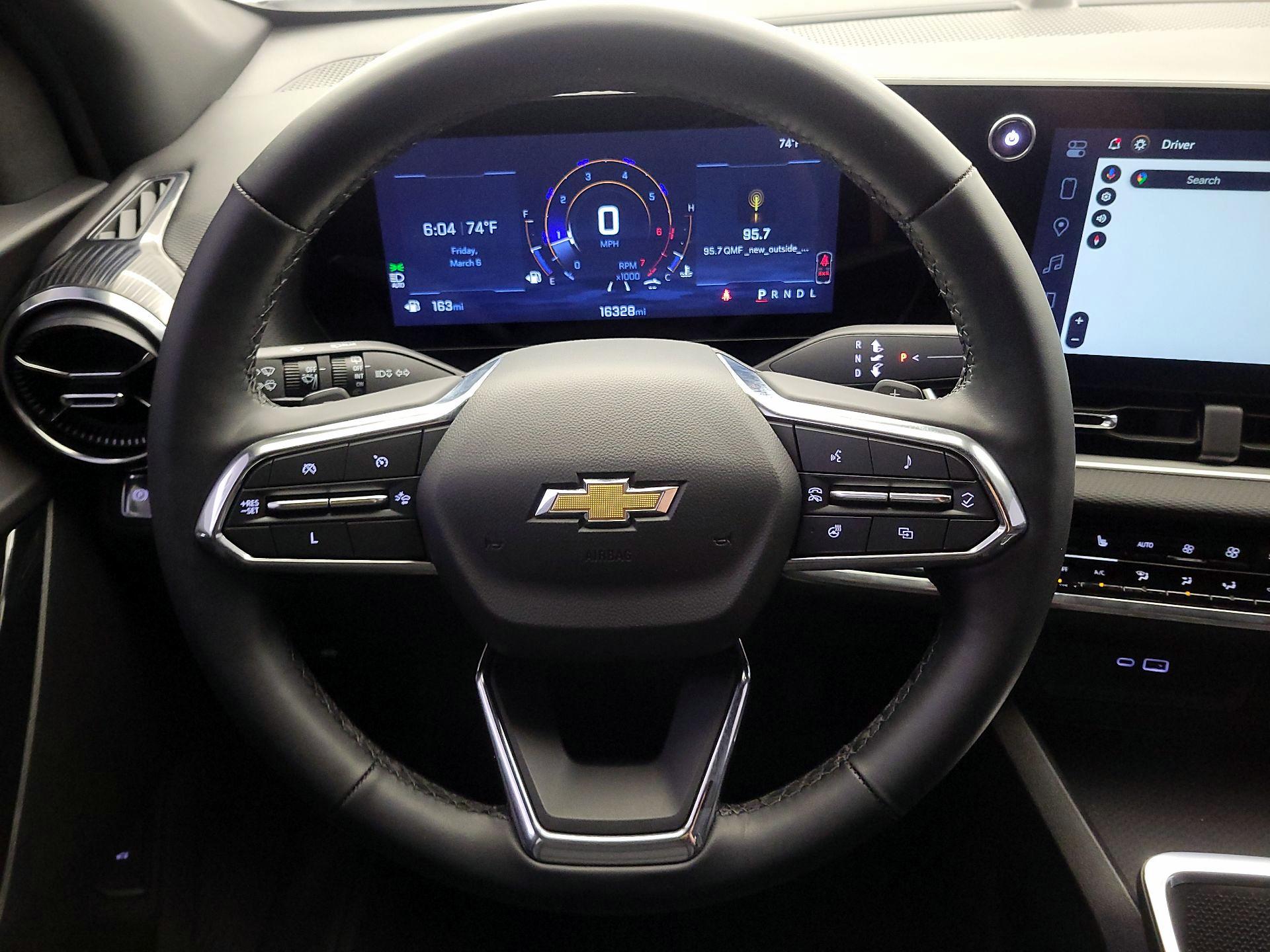 Thumbnail: 2025 Chevrolet Equinox - 10