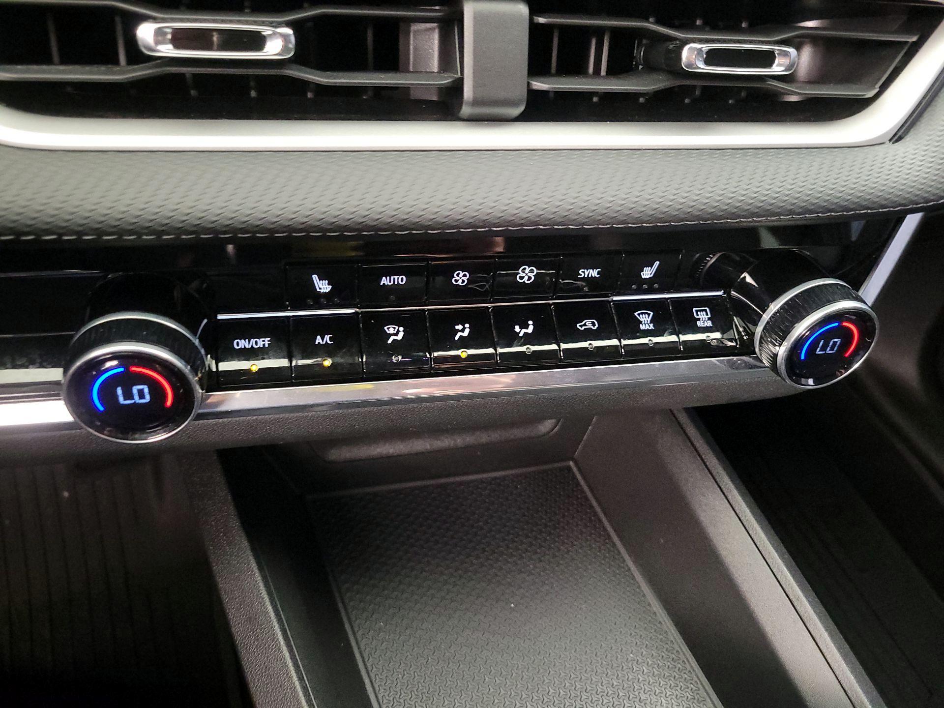 Thumbnail: 2025 Chevrolet Equinox - 17