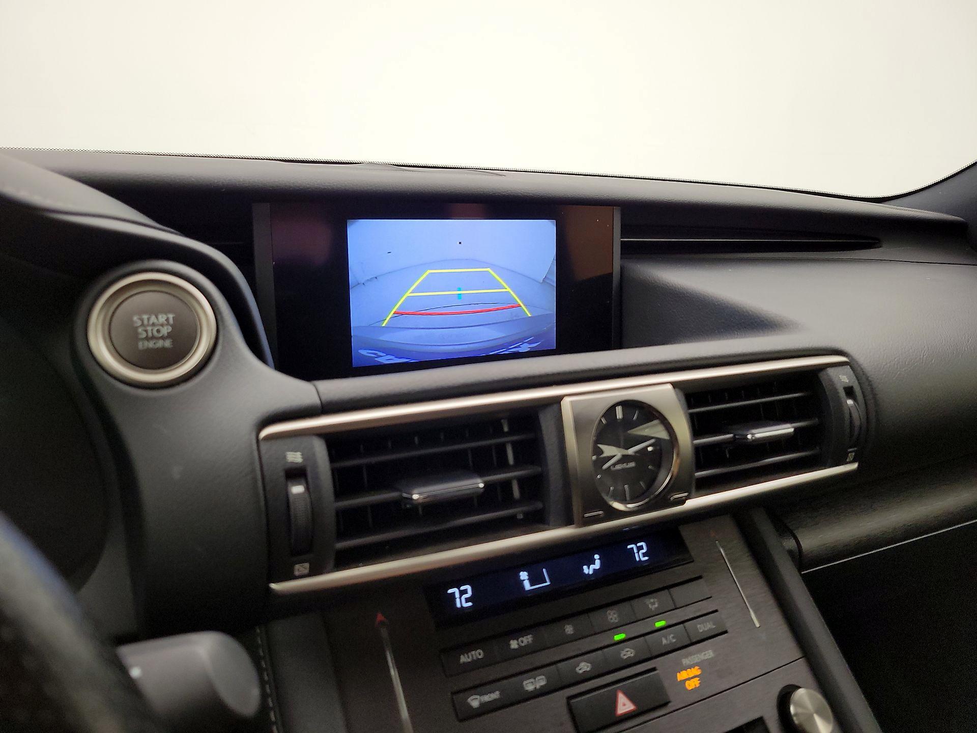 Thumbnail: 2020 Lexus IS - 14