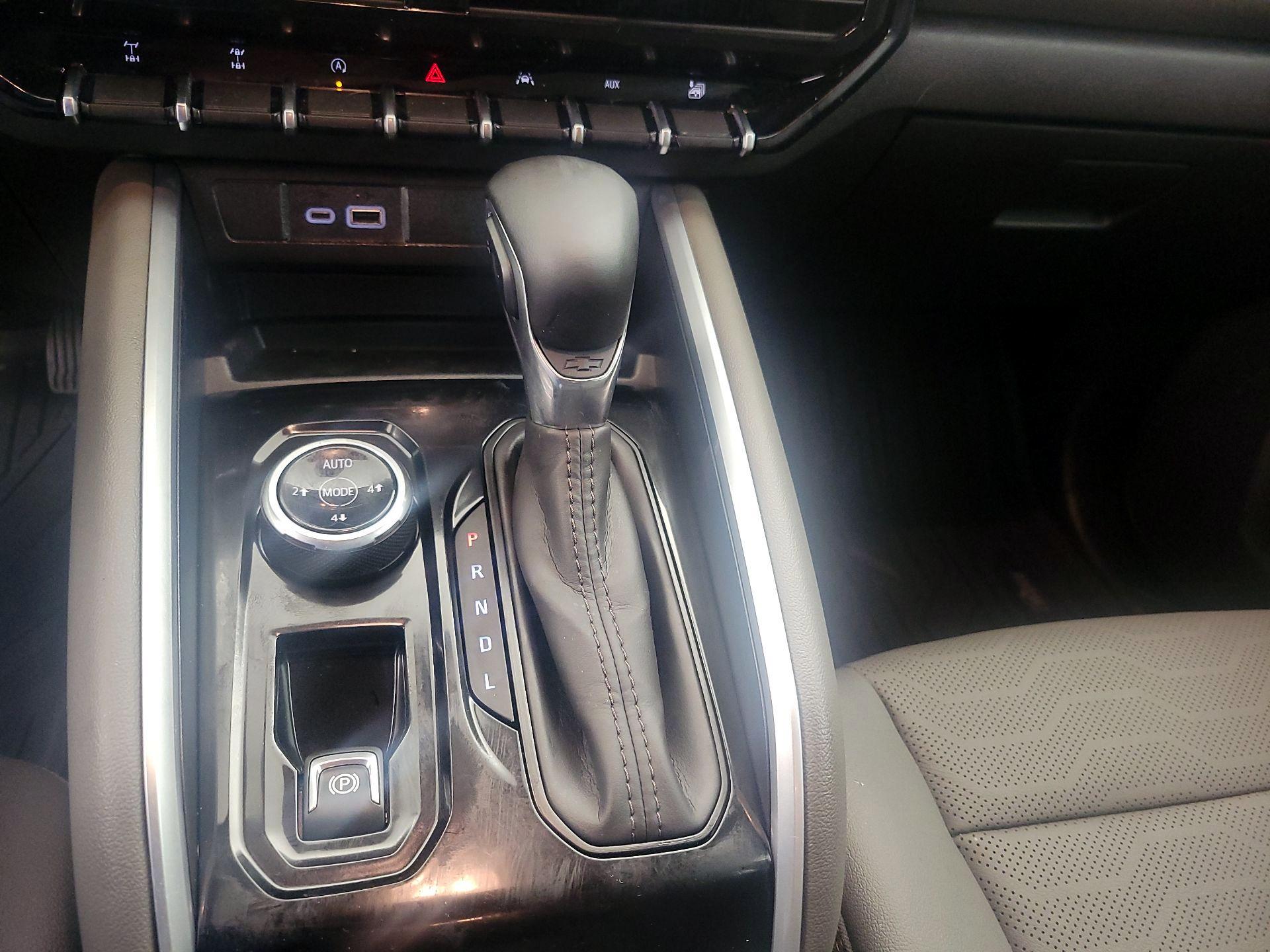 Thumbnail: 2025 Chevrolet Colorado - 17