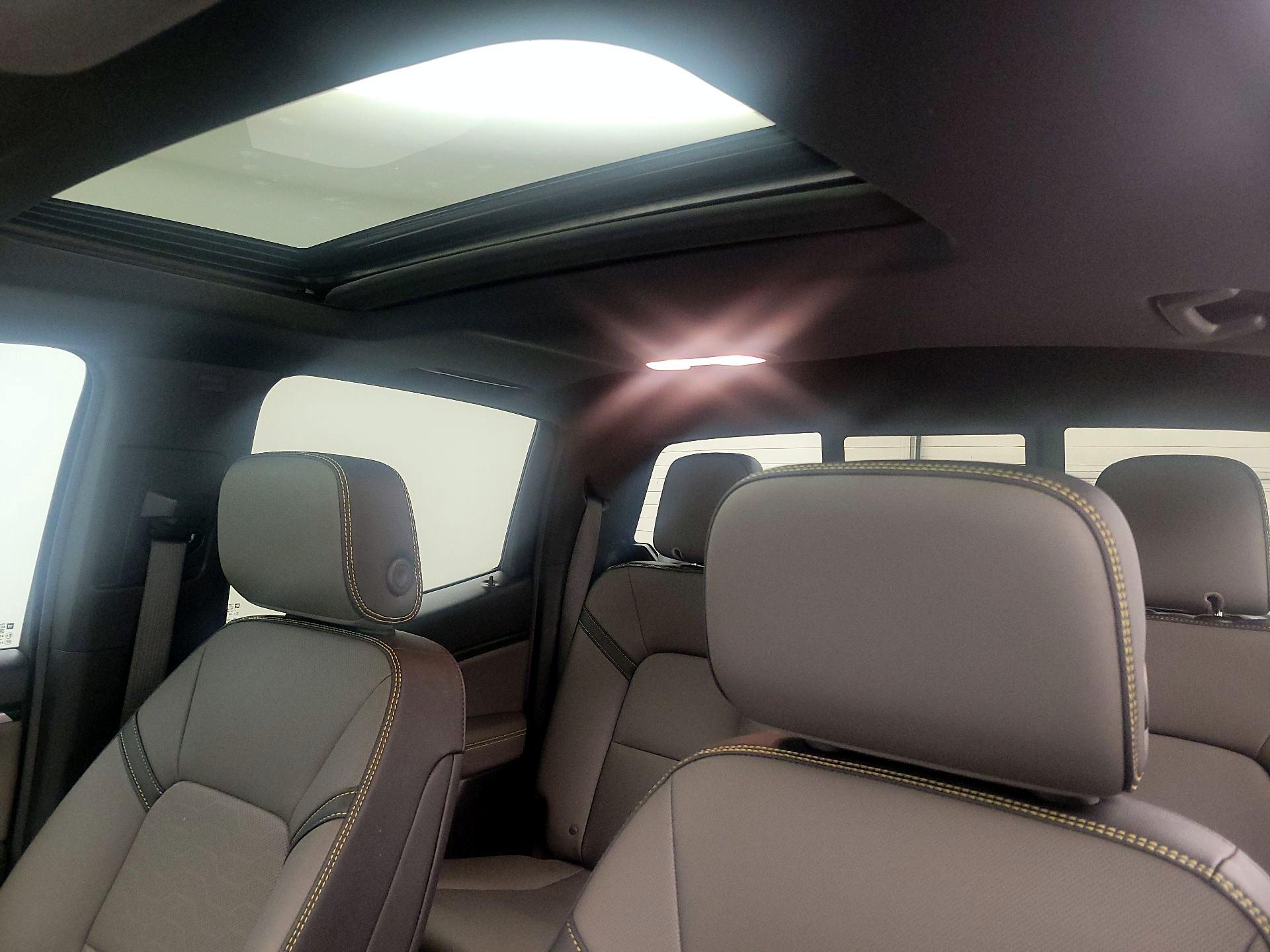 Thumbnail: 2025 Chevrolet Colorado - 19