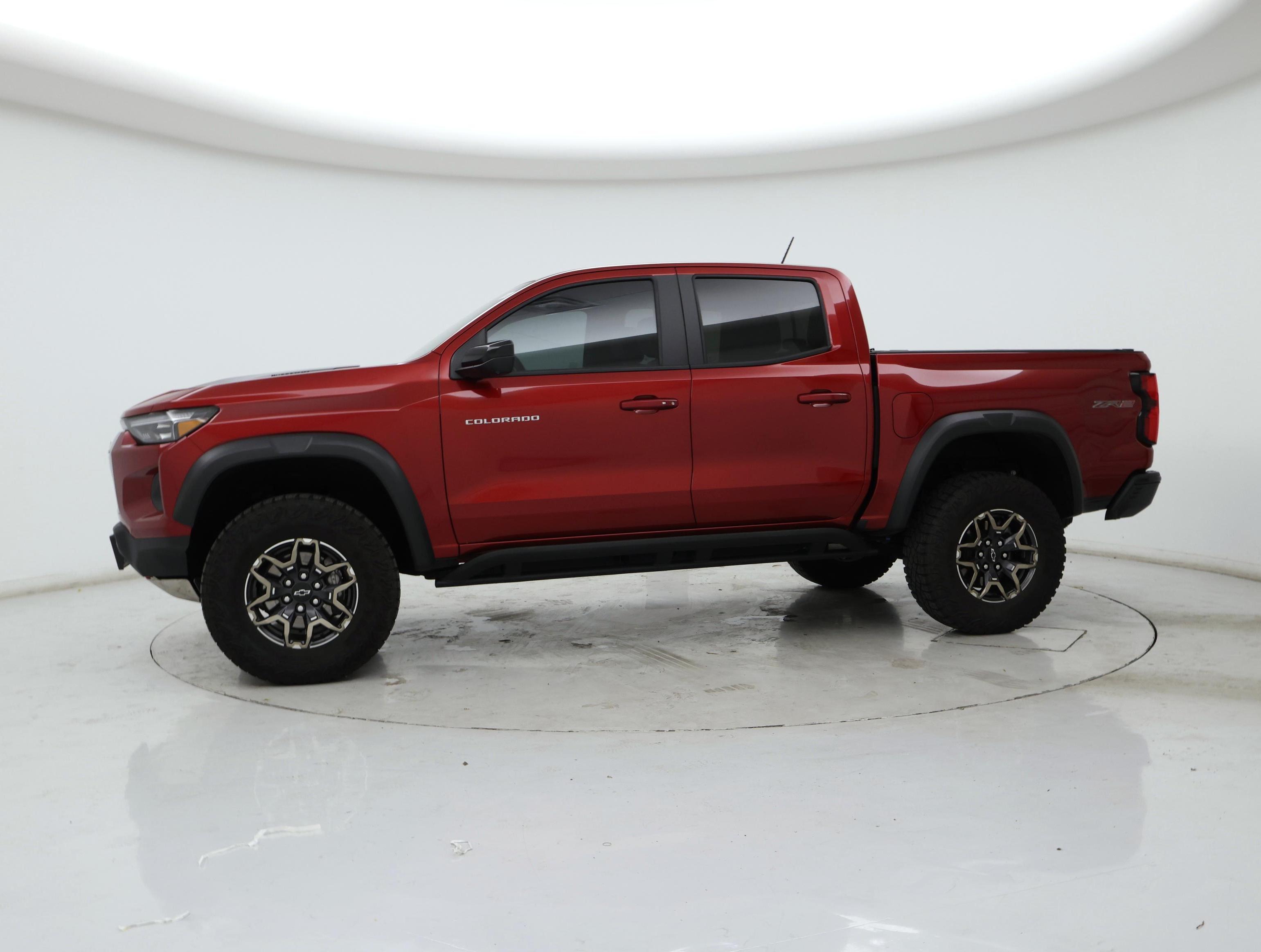 Thumbnail: 2025 Chevrolet Colorado - 3