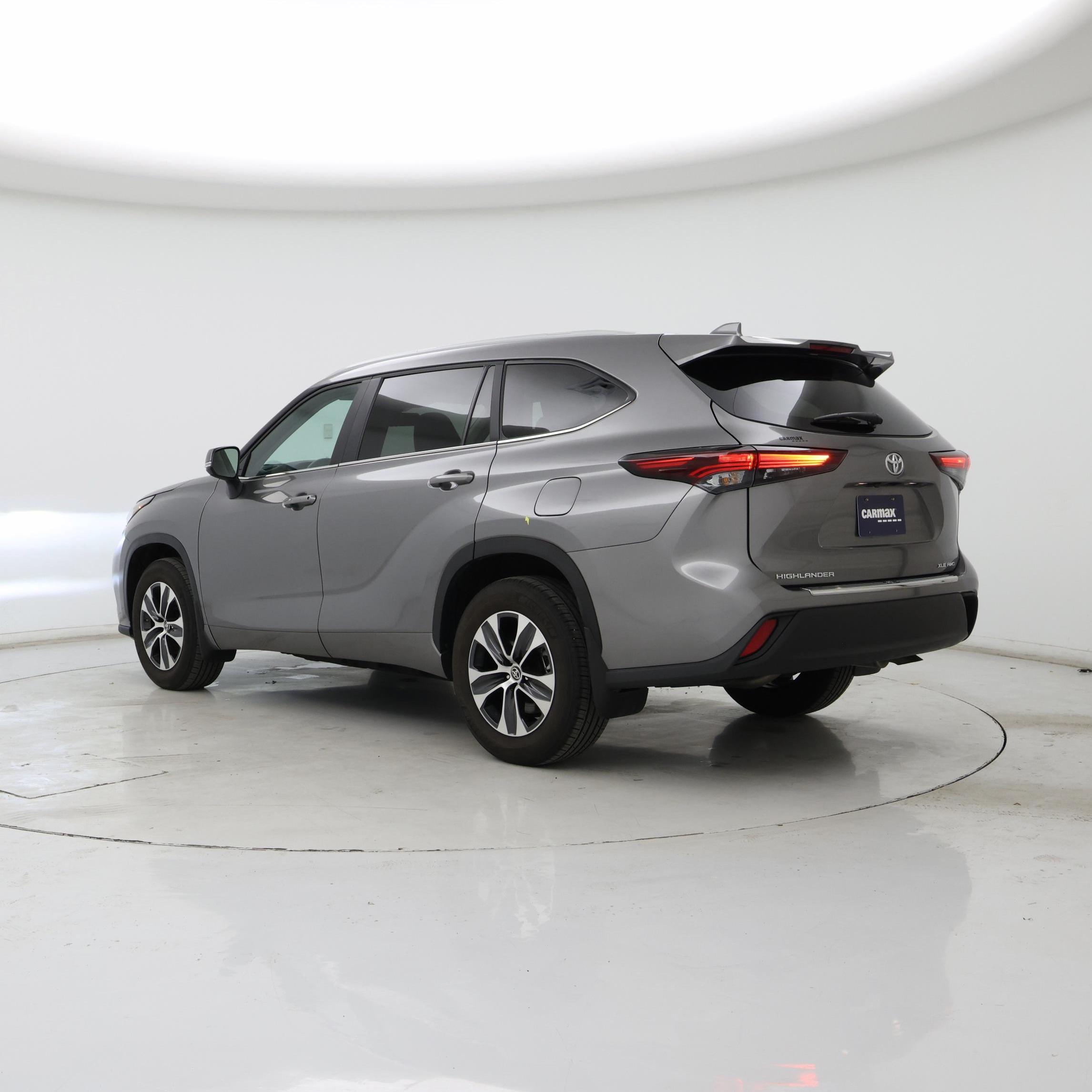 Thumbnail: 2025 Toyota Highlander - 2