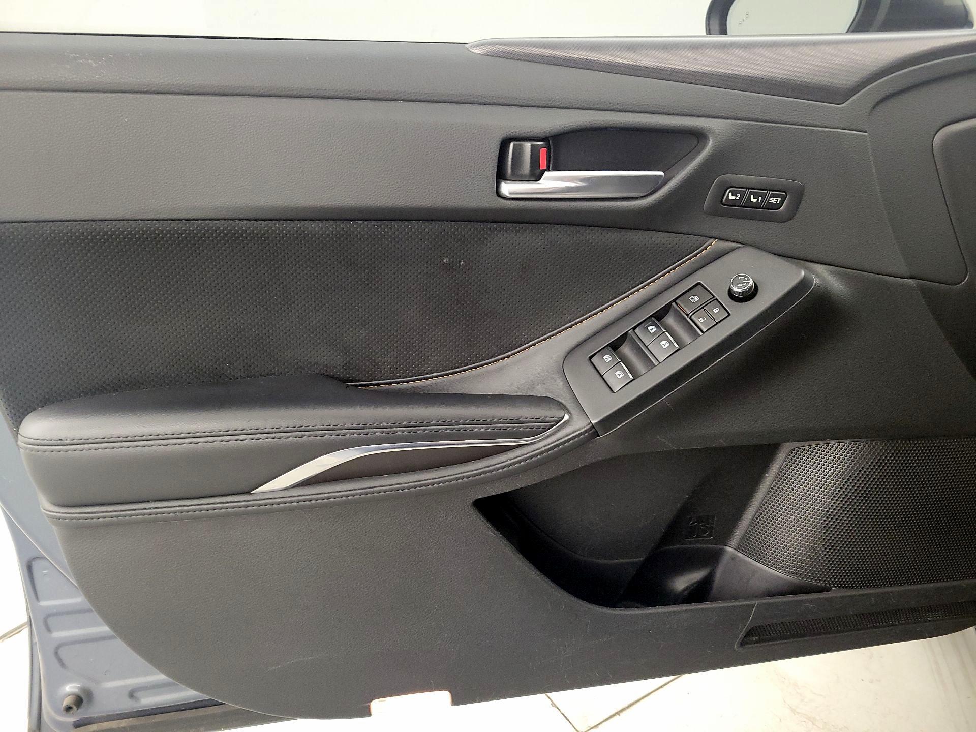 Thumbnail: 2019 Toyota Avalon - 12