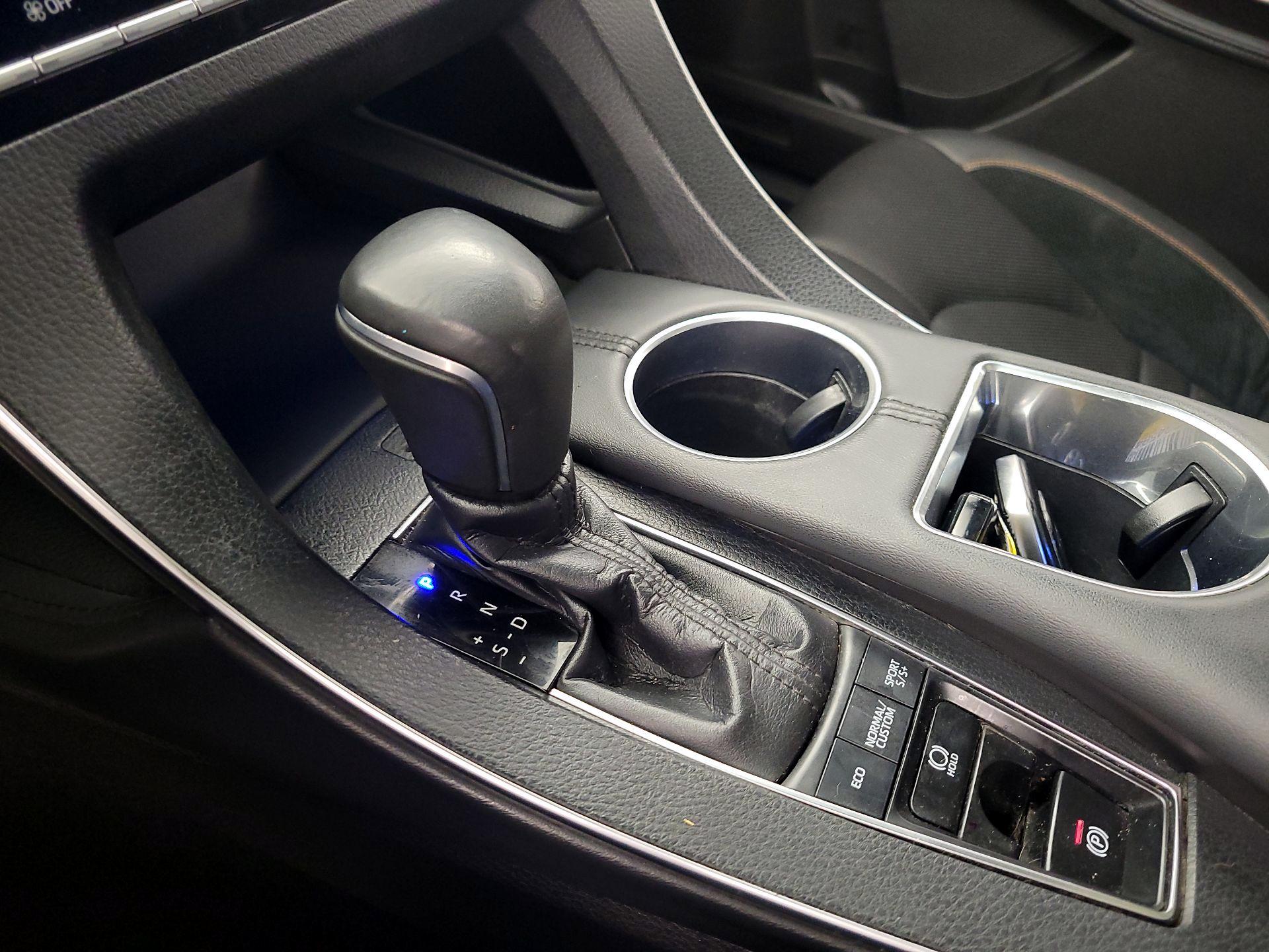 Thumbnail: 2019 Toyota Avalon - 18