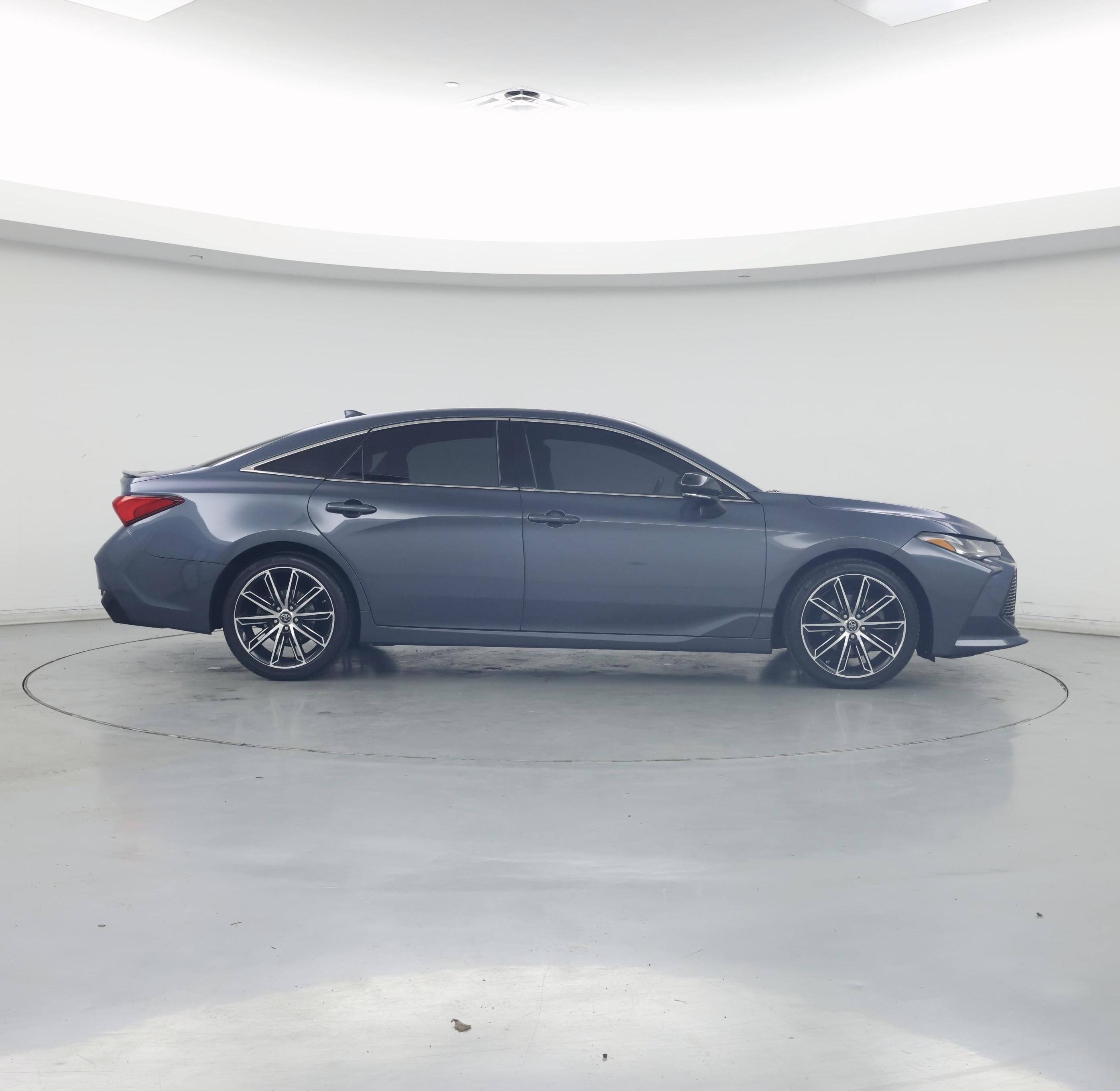 Thumbnail: 2019 Toyota Avalon - 7