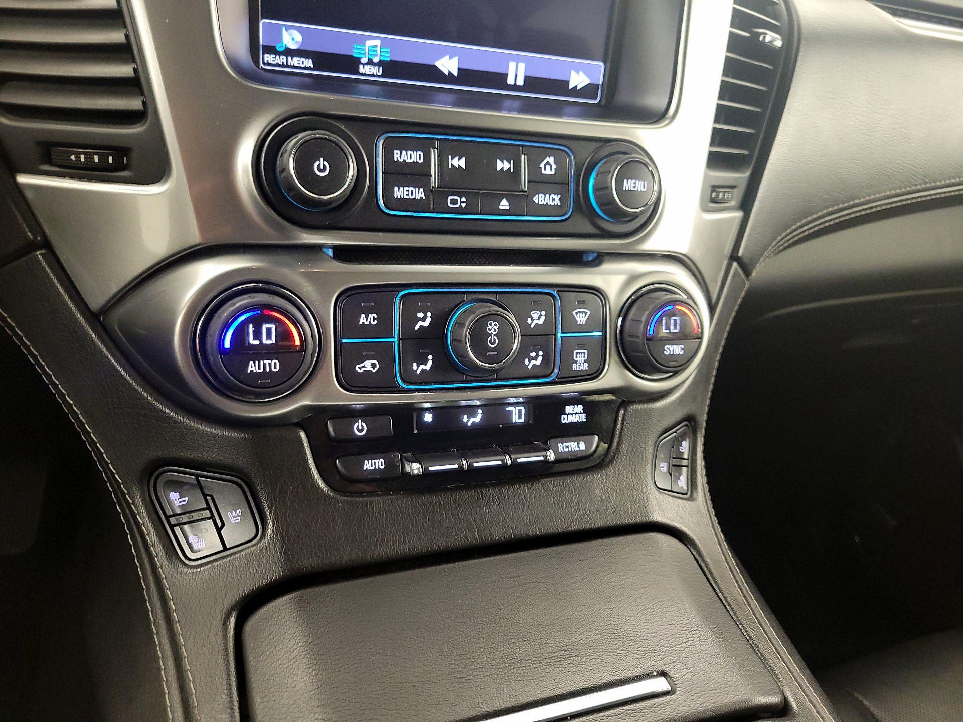 Thumbnail: 2015 Chevrolet Tahoe - 17