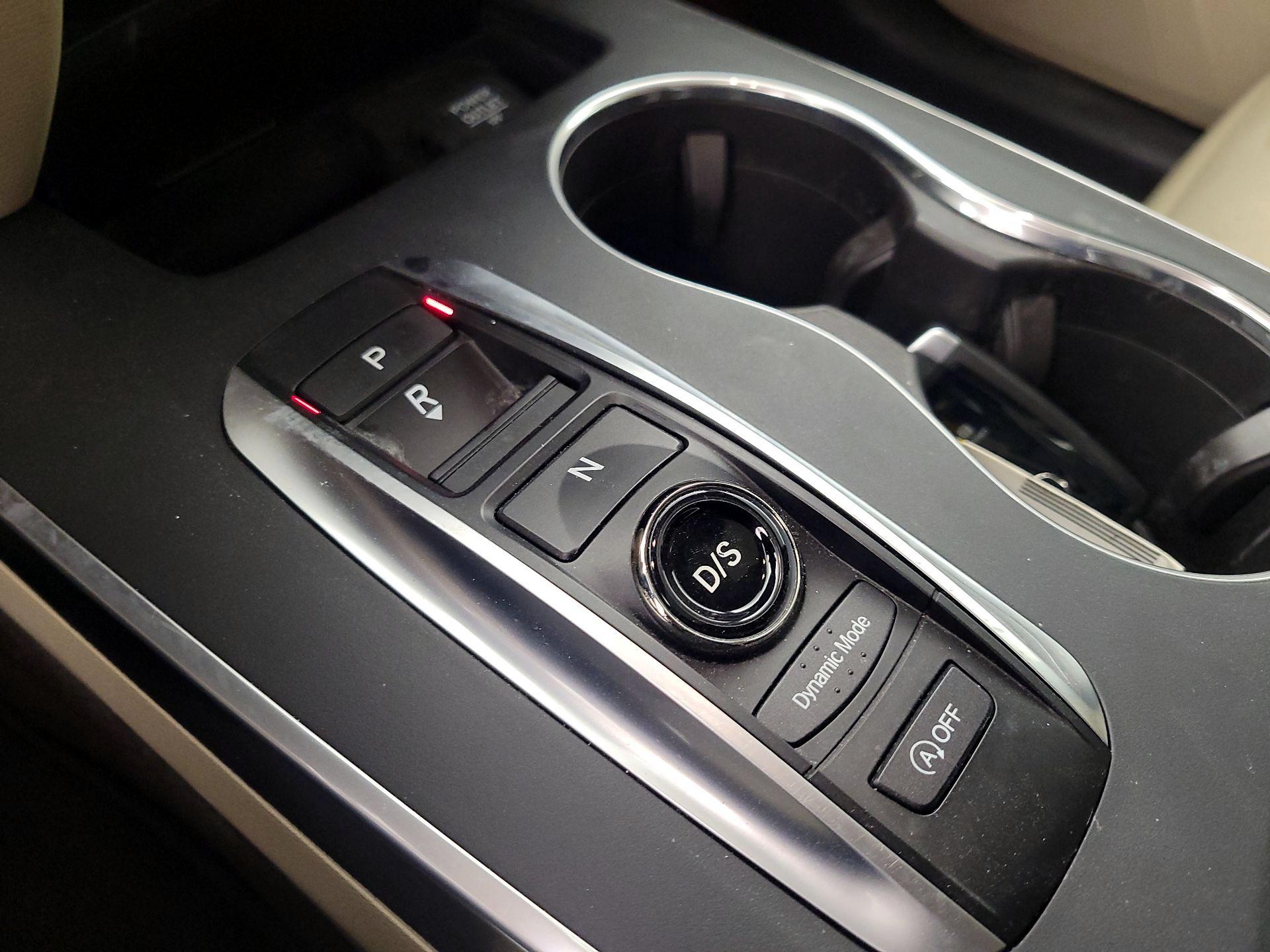 Thumbnail: 2019 Acura MDX - 18