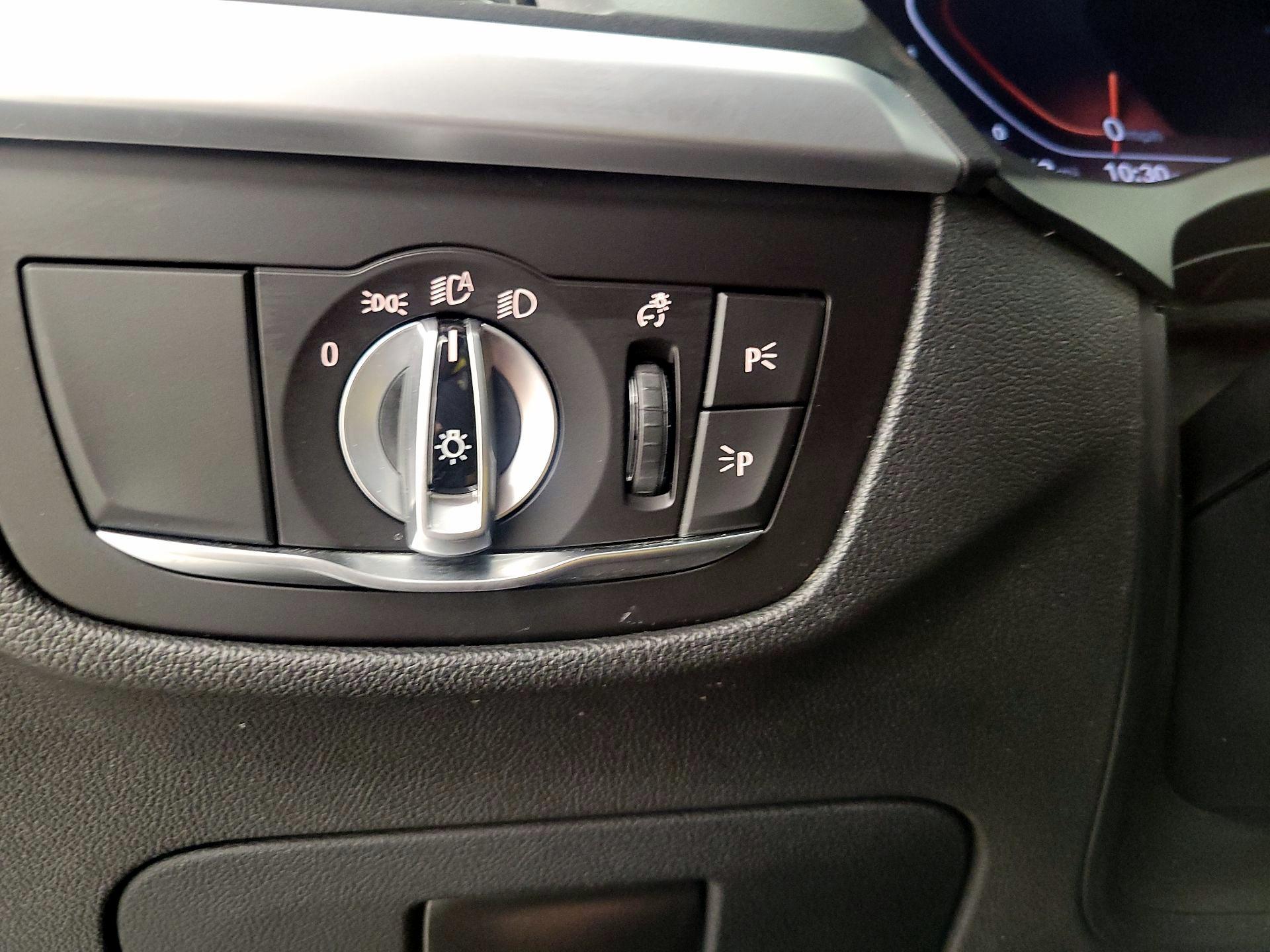 Thumbnail: 2022 BMW X3 - 13