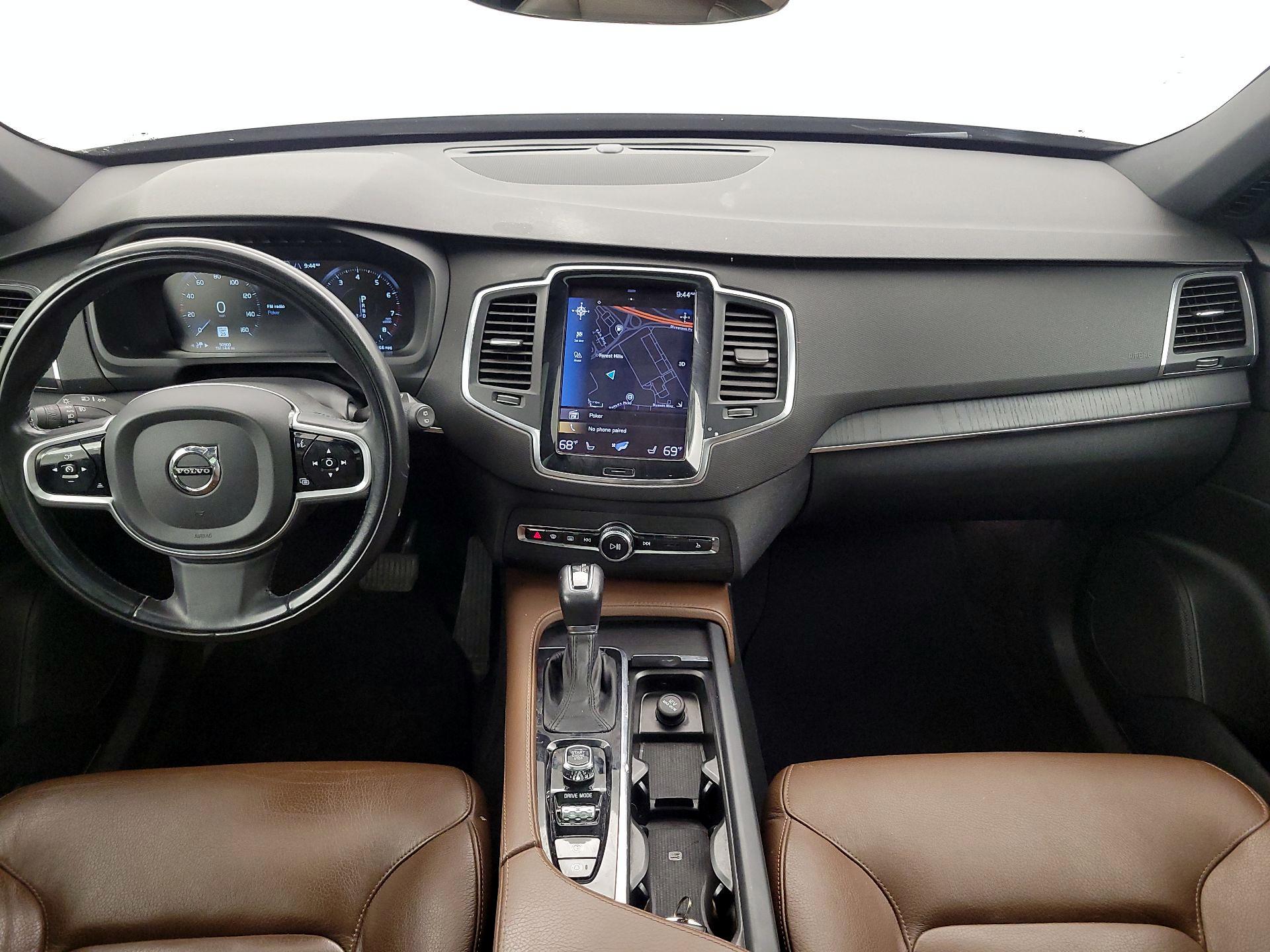 Thumbnail: 2020 Volvo XC90 - 9