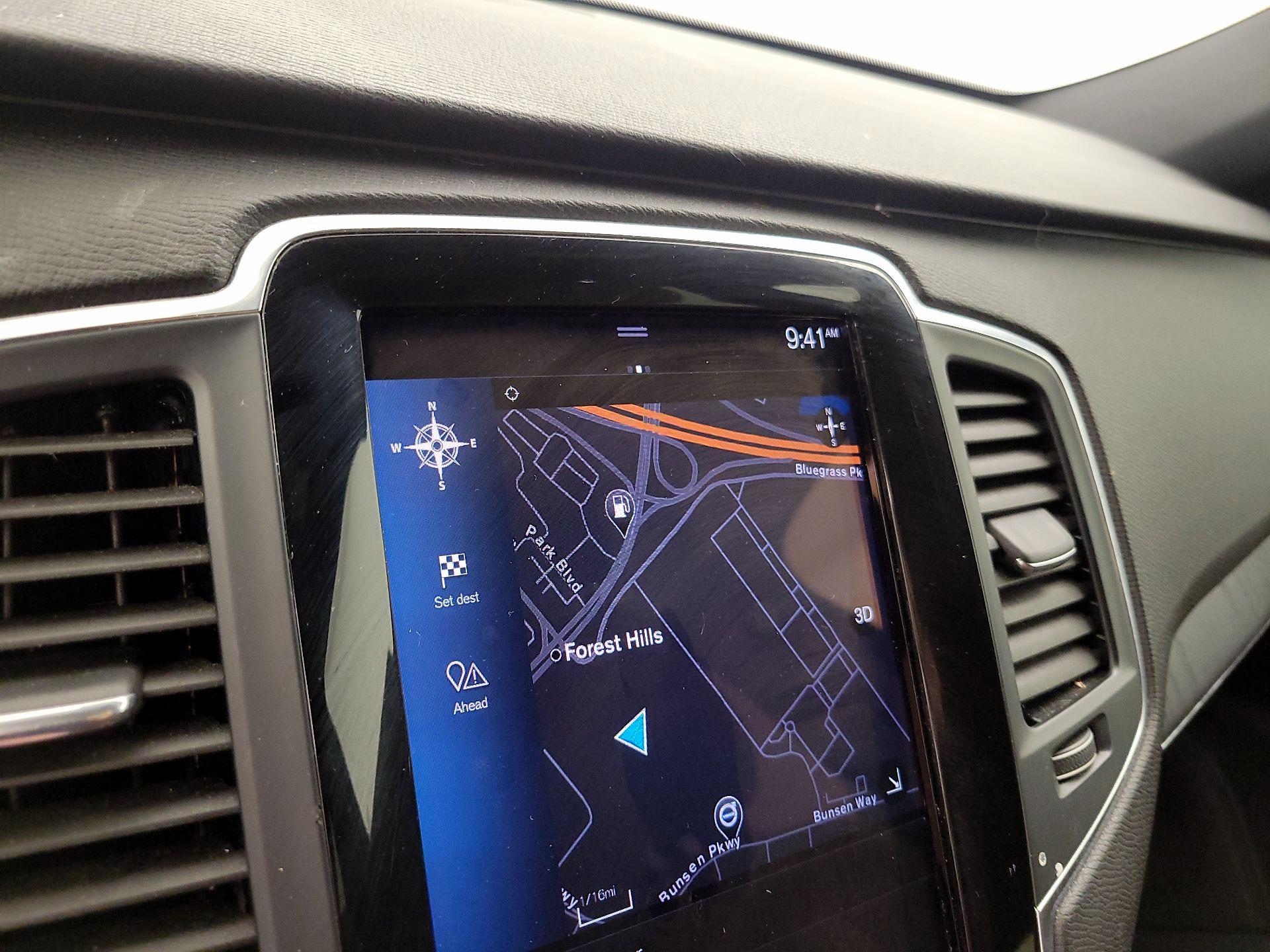 Thumbnail: 2020 Volvo XC90 - 14