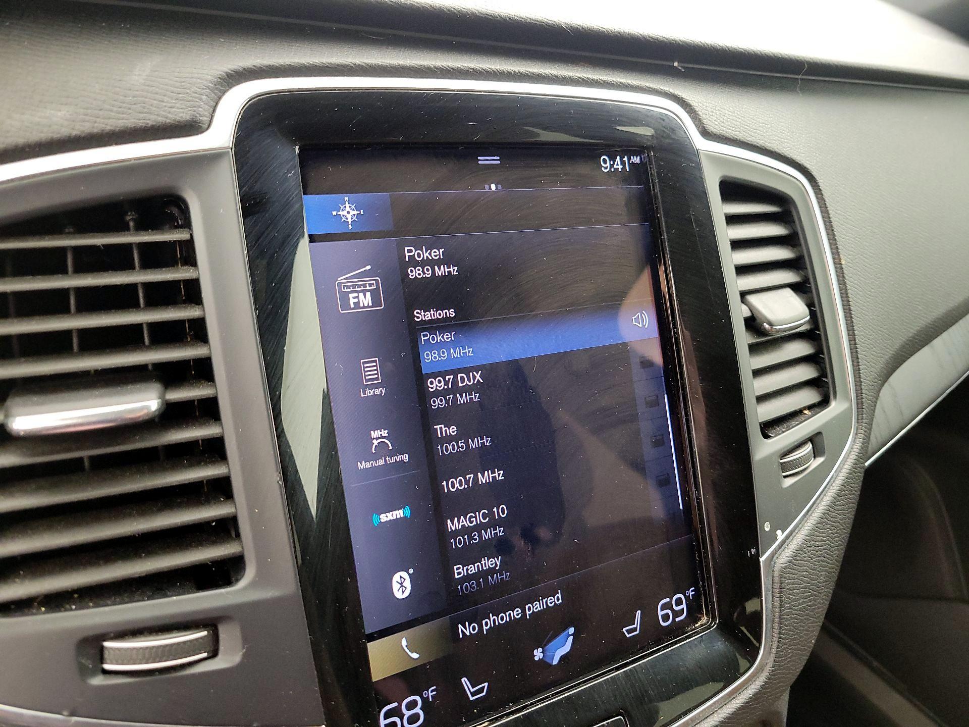 Thumbnail: 2020 Volvo XC90 - 16