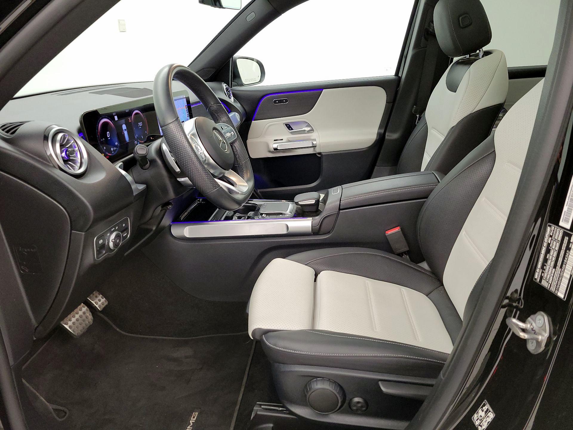 Thumbnail: 2022 Mercedes-Benz GLB - 11