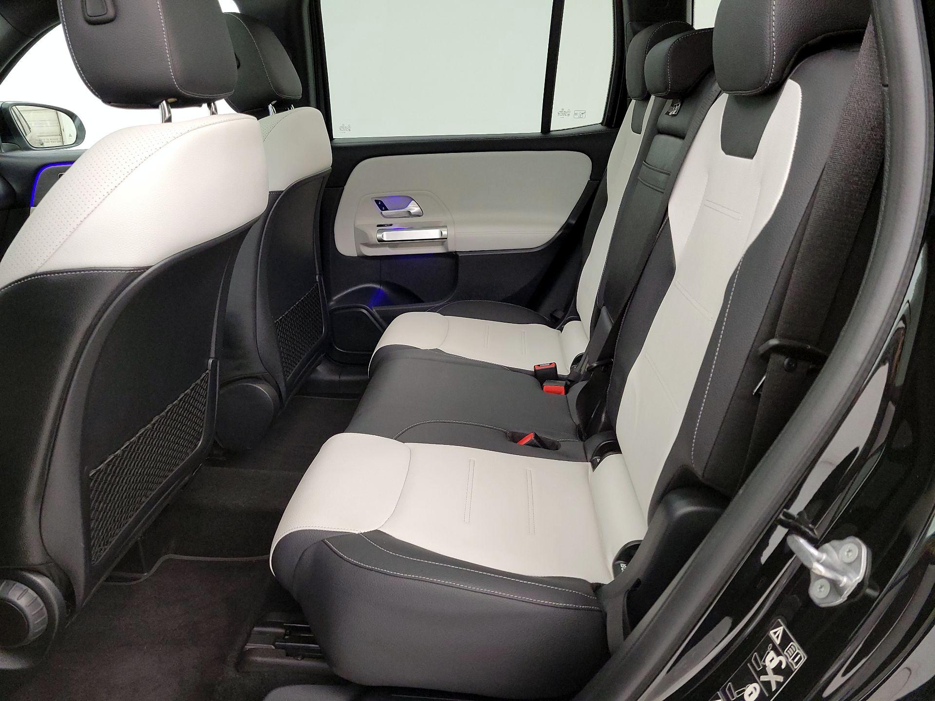 Thumbnail: 2022 Mercedes-Benz GLB - 20