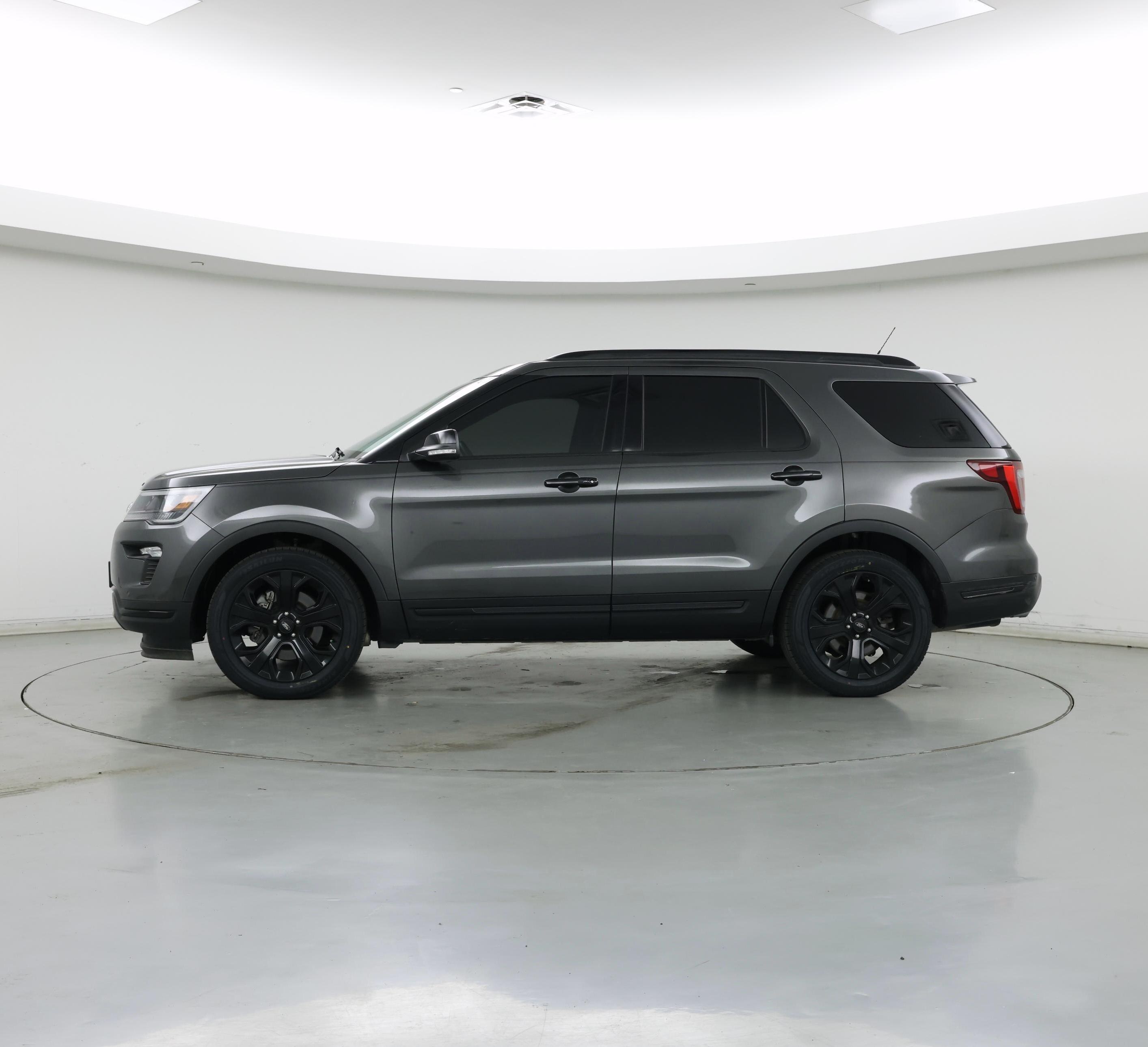 Thumbnail: 2019 Ford Explorer - 3