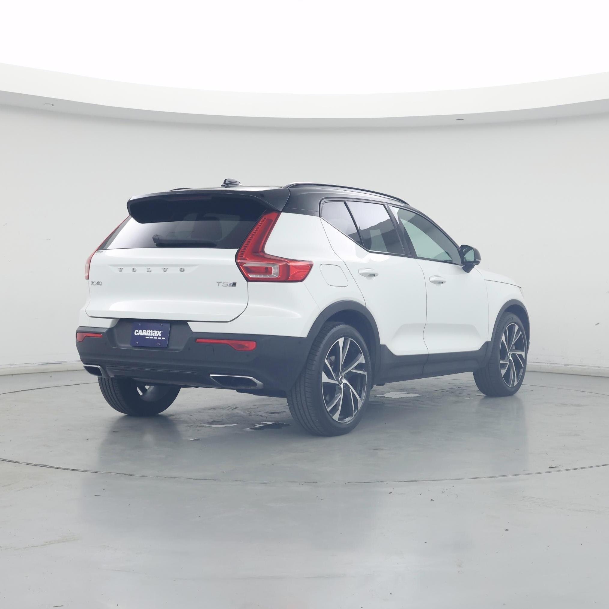 Thumbnail: 2019 Volvo XC40 - 8