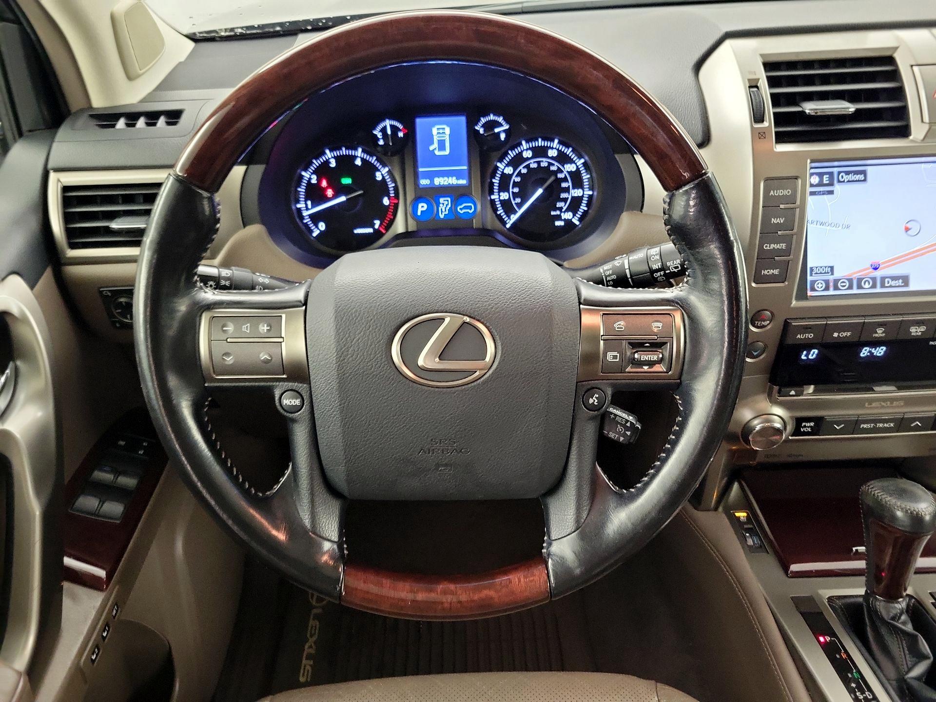 Thumbnail: 2018 Lexus GX - 10