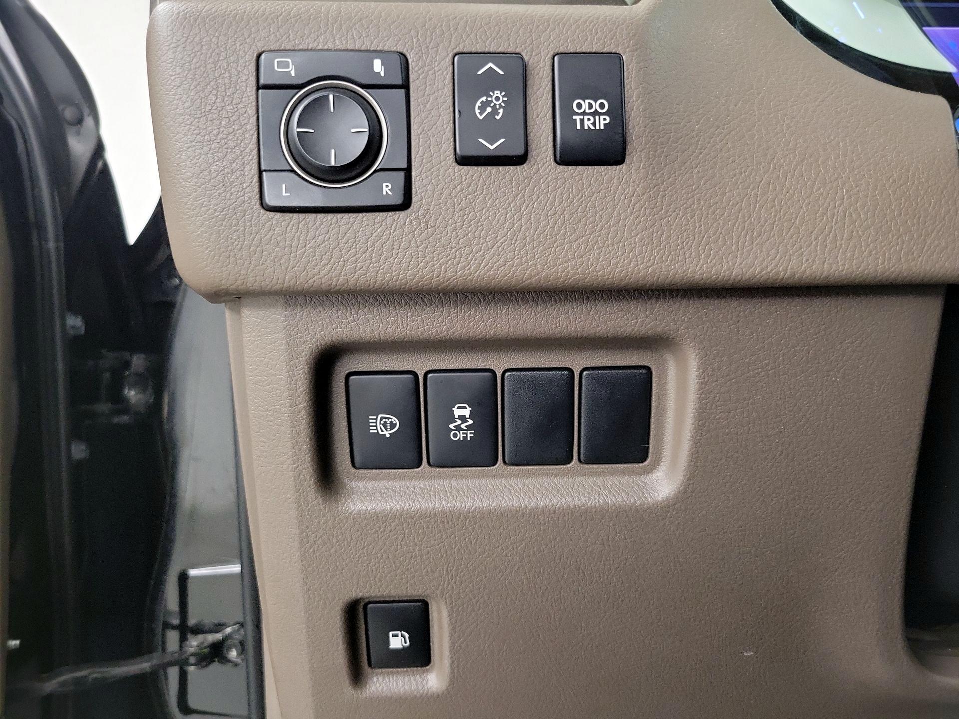 Thumbnail: 2018 Lexus GX - 13