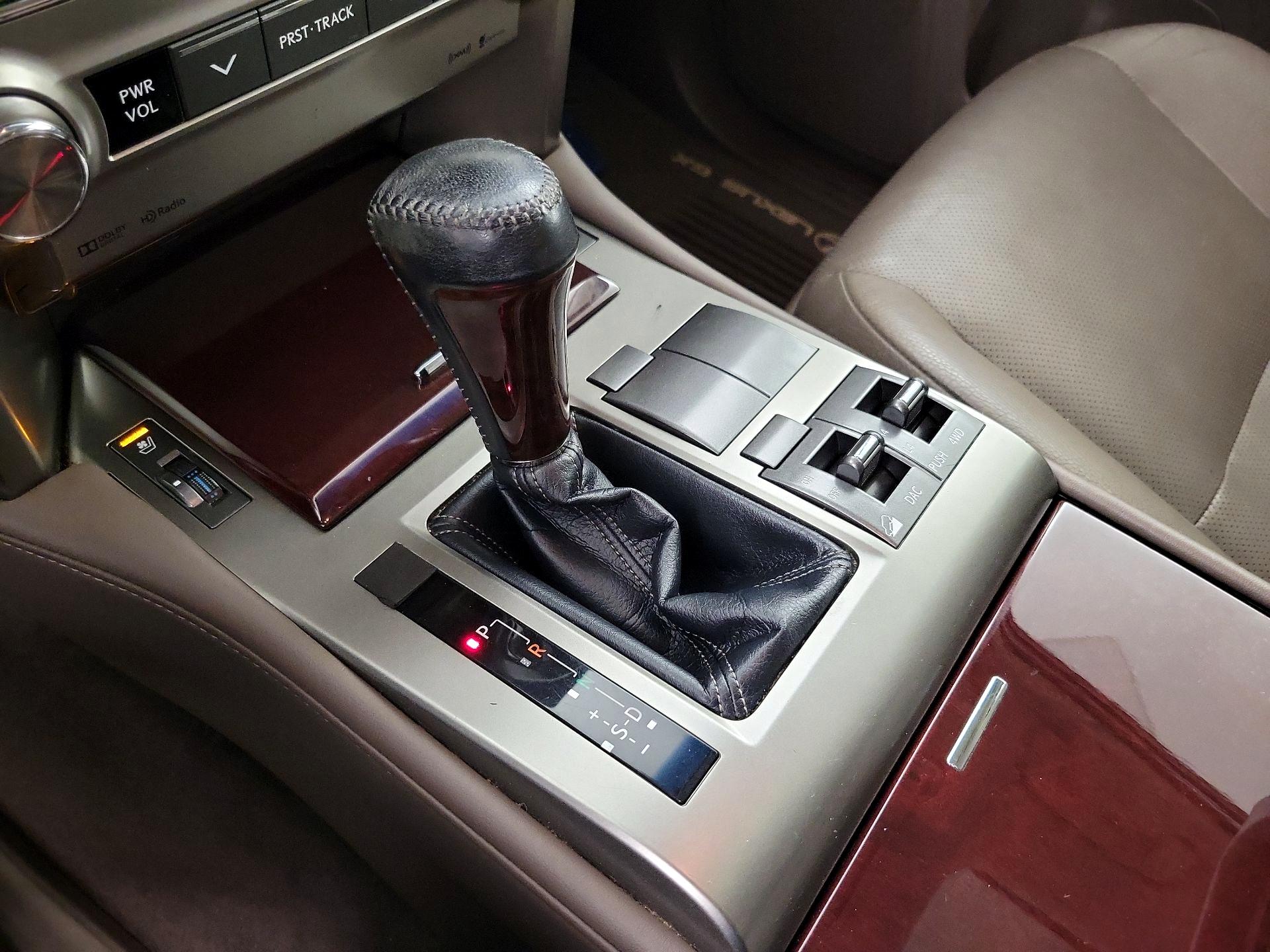 Thumbnail: 2018 Lexus GX - 18