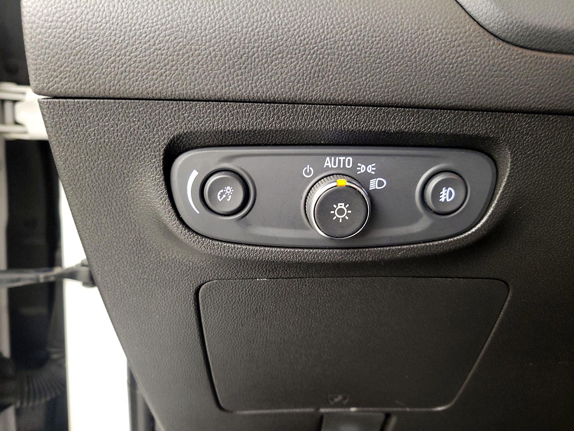 Thumbnail: 2021 Buick Encore GX - 13