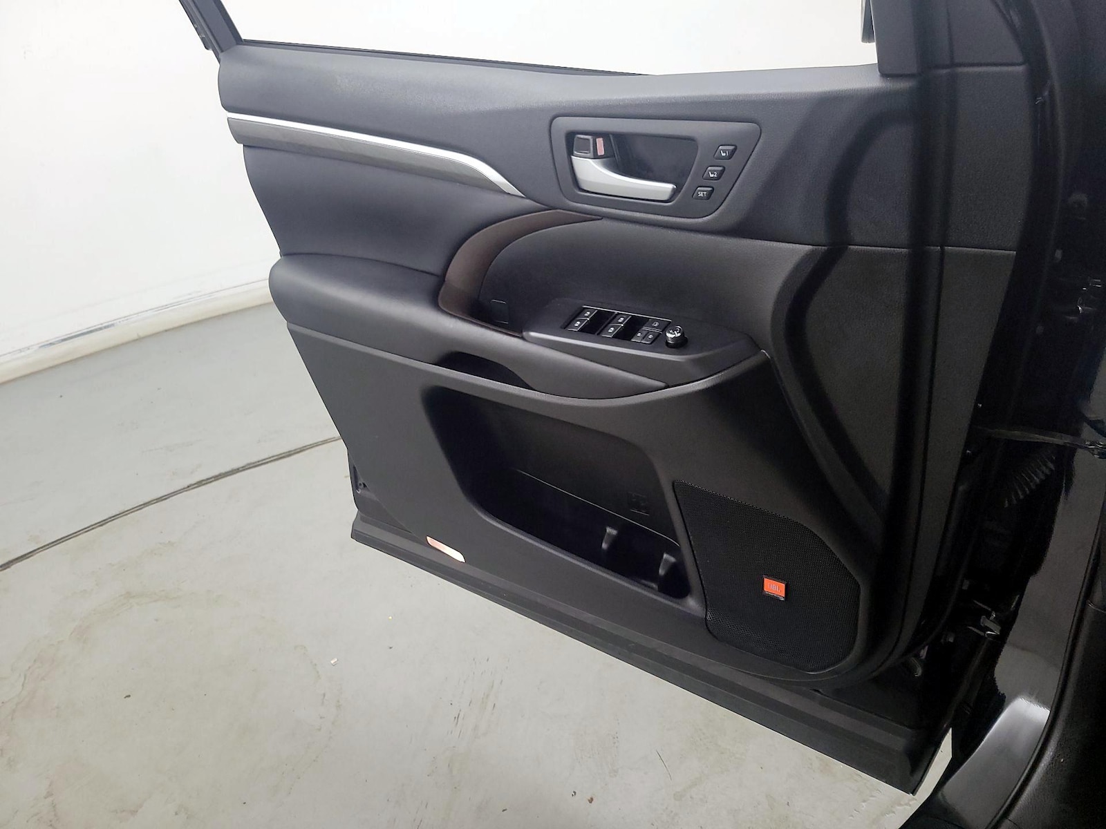 2019 Toyota Highlander Limited Platinum - Photo 13