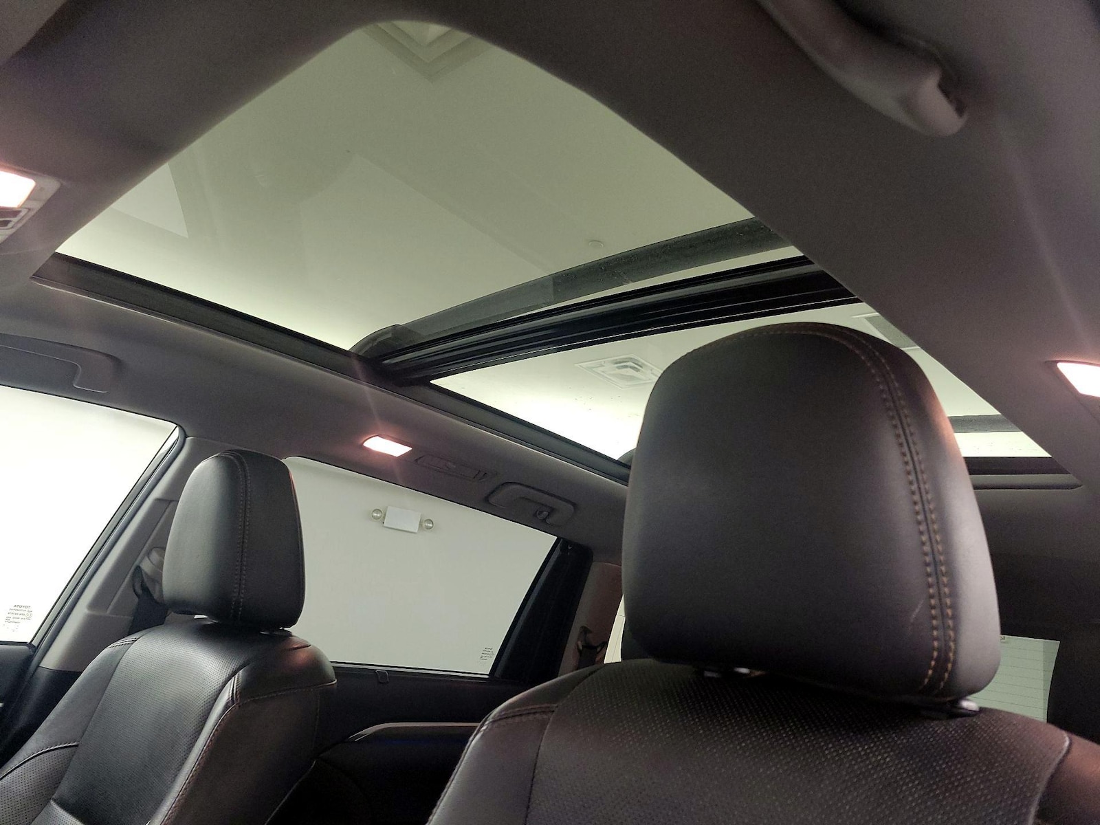 2019 Toyota Highlander Limited Platinum - Photo 21