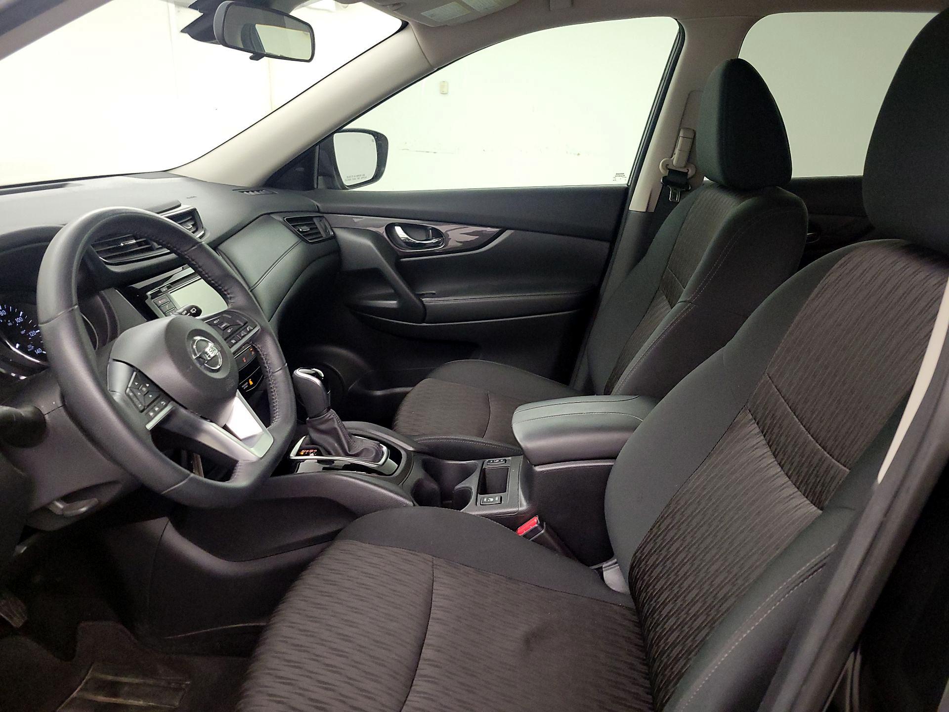 Thumbnail: 2020 Nissan Rogue - 11