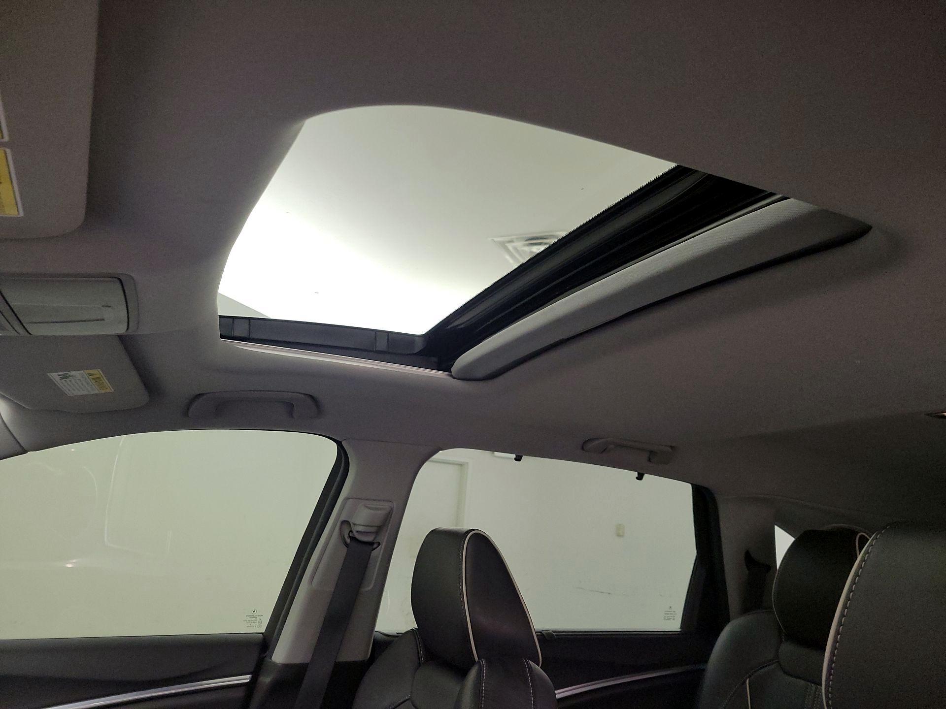 Thumbnail: 2017 Acura MDX - 18