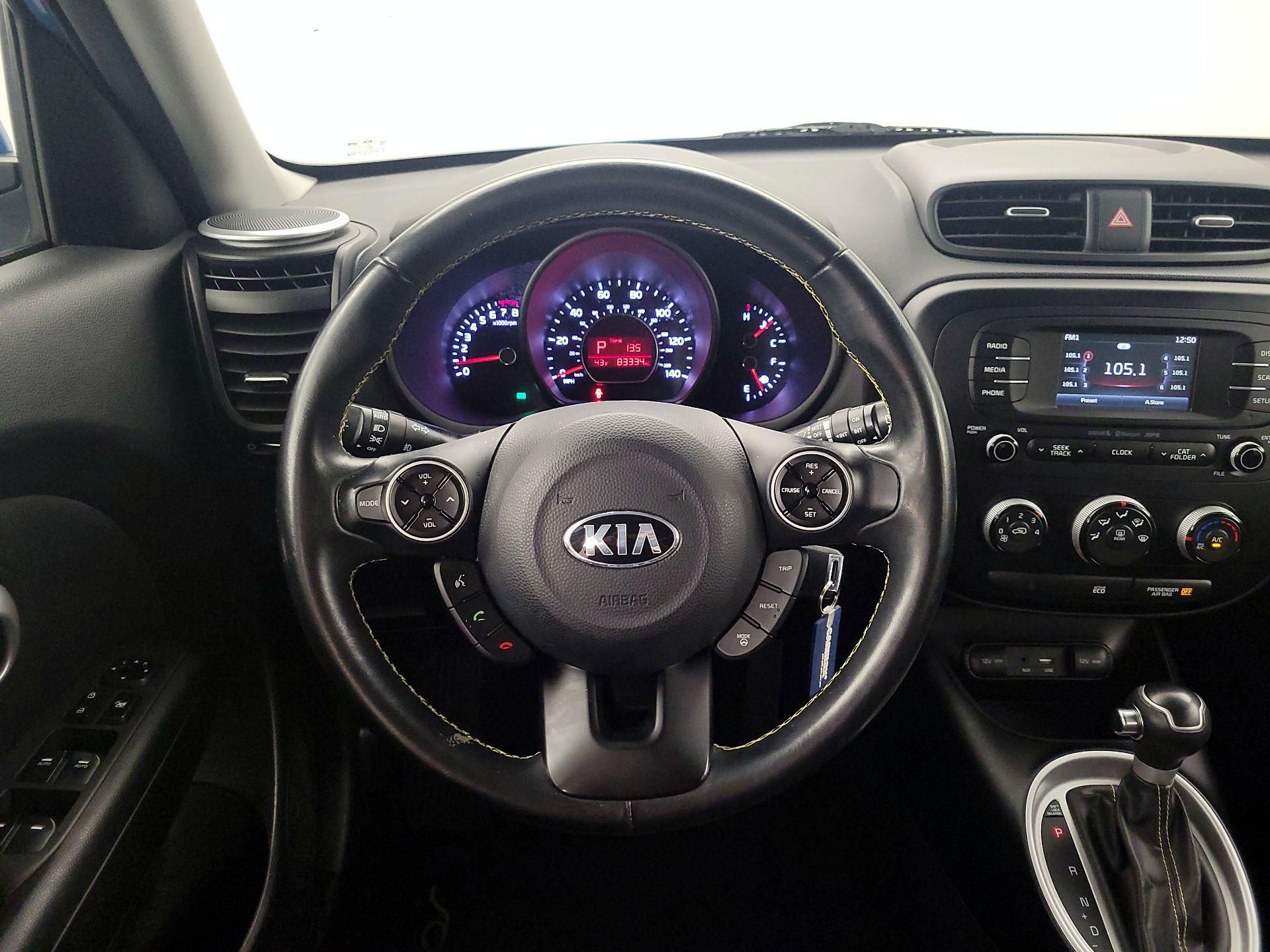 Thumbnail: 2016 Kia Soul - 10