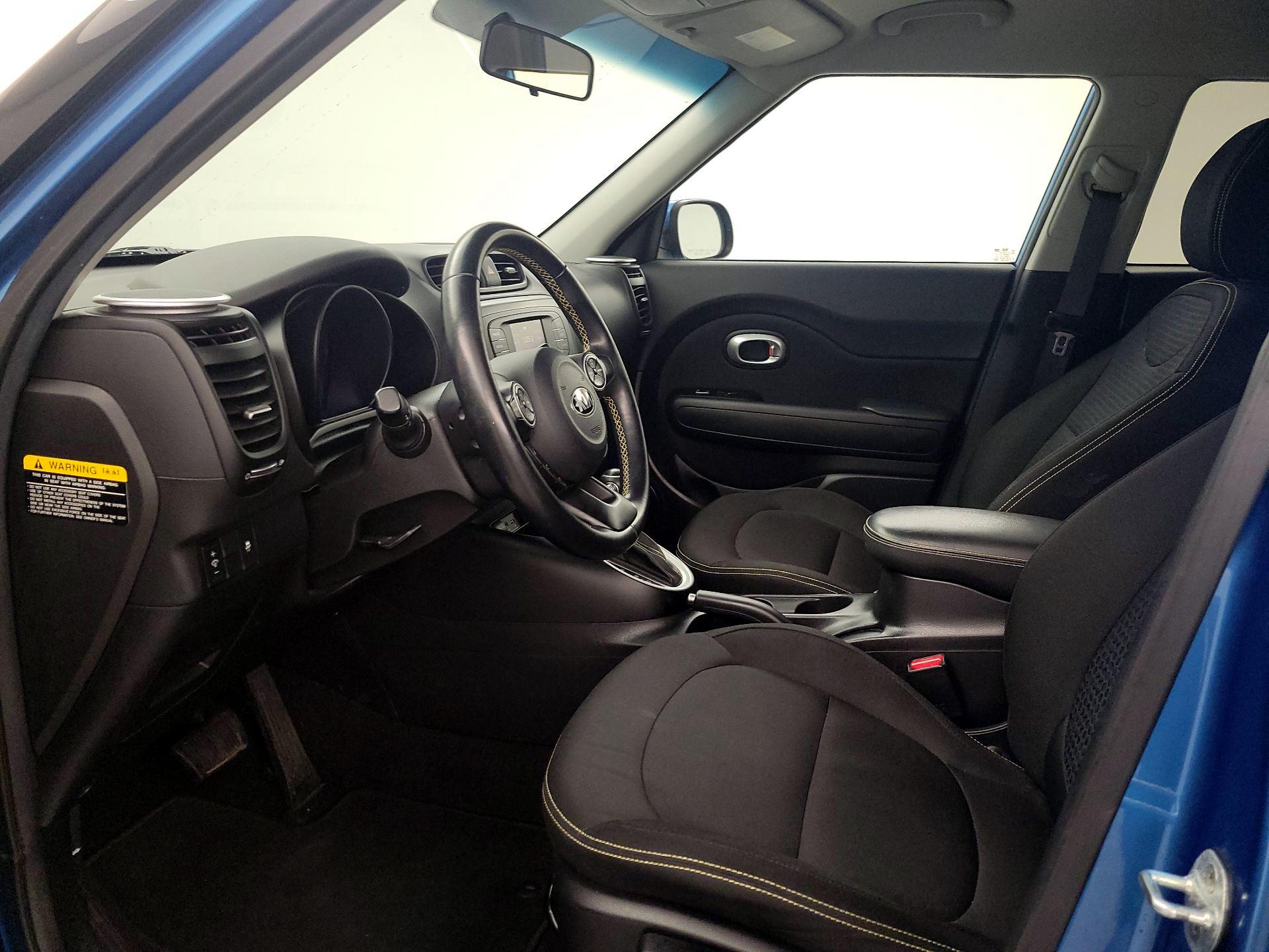 Thumbnail: 2016 Kia Soul - 11