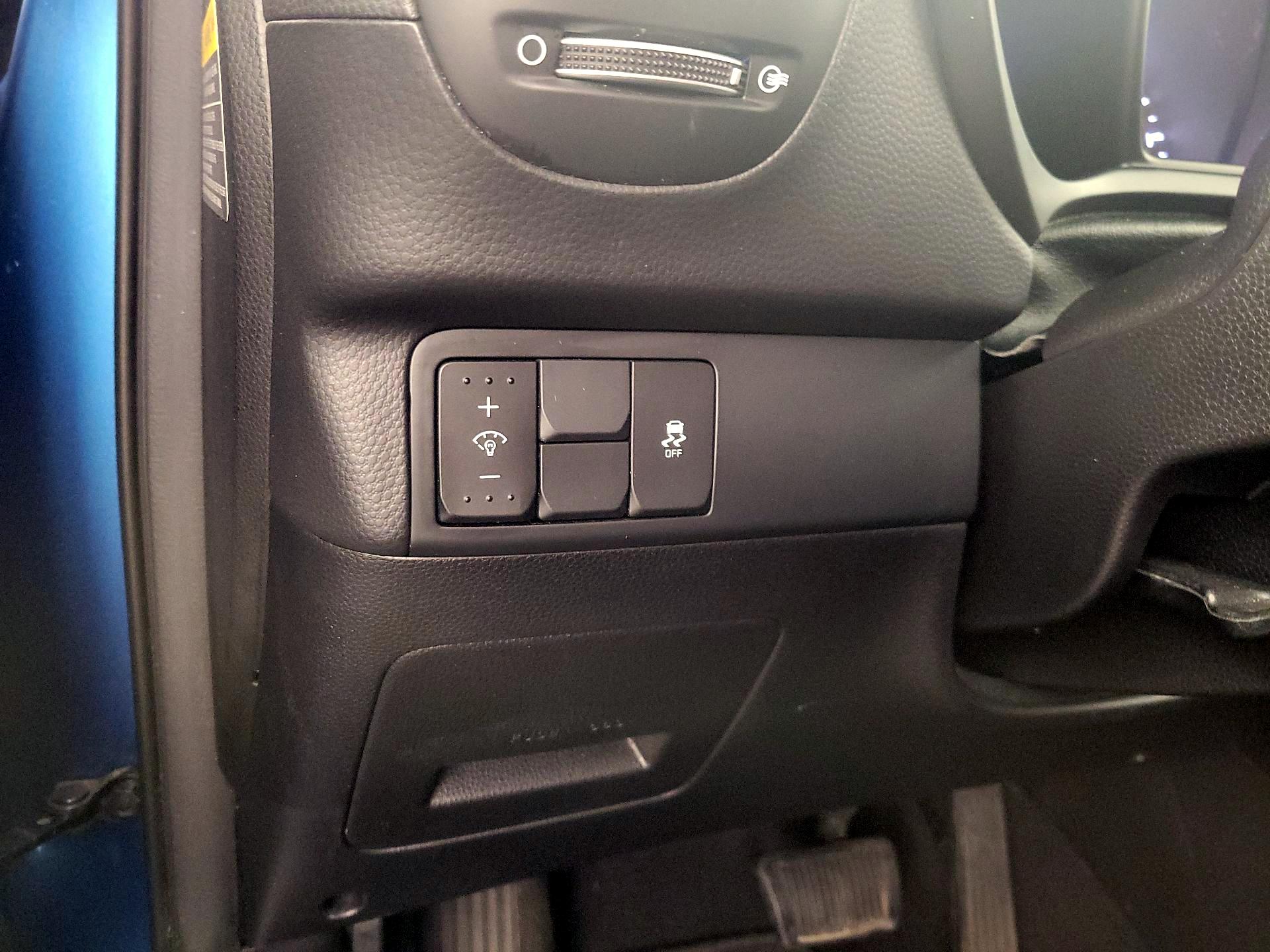 Thumbnail: 2016 Kia Soul - 13