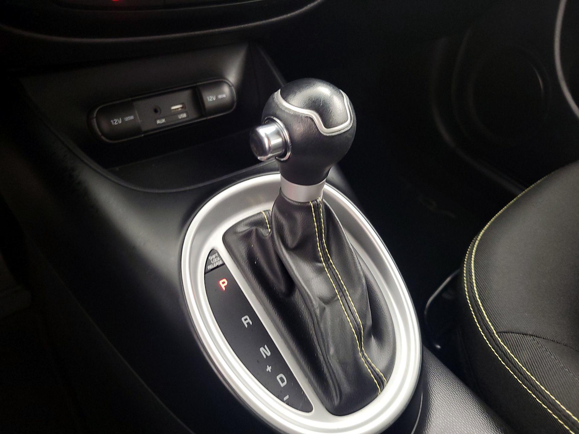 Thumbnail: 2016 Kia Soul - 17