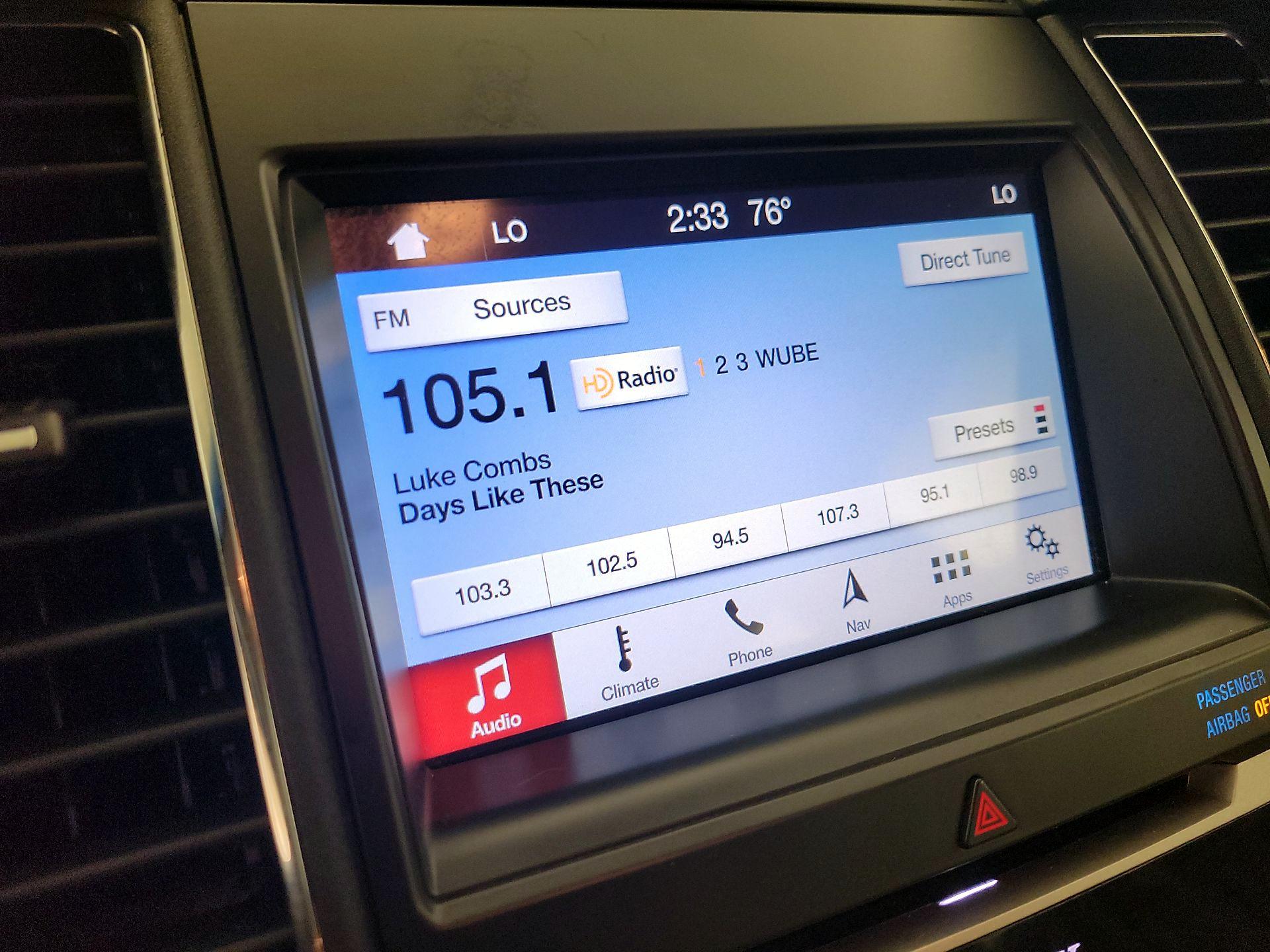 Thumbnail: 2019 Ford Taurus - 16