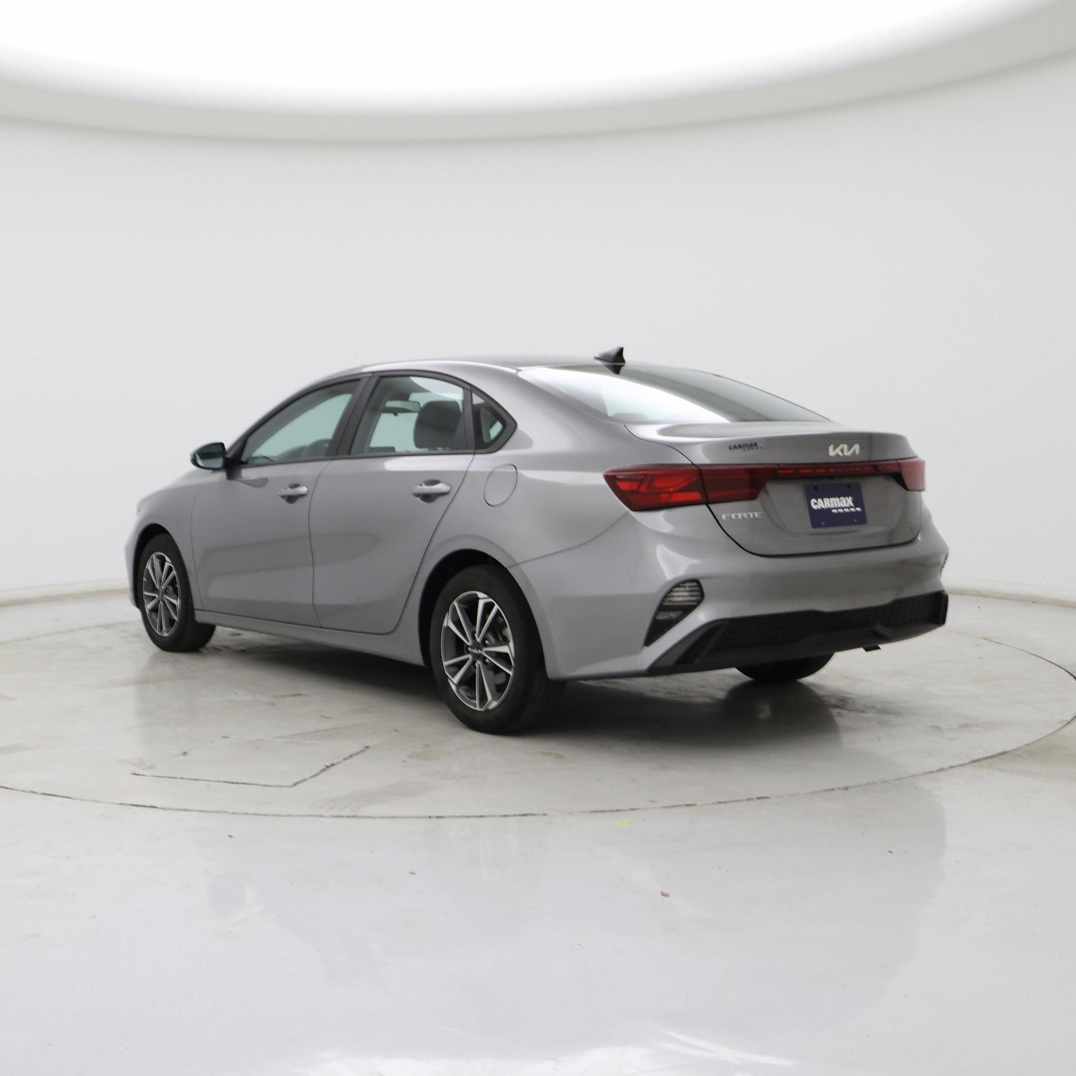 Thumbnail: 2023 Kia Forte - 2