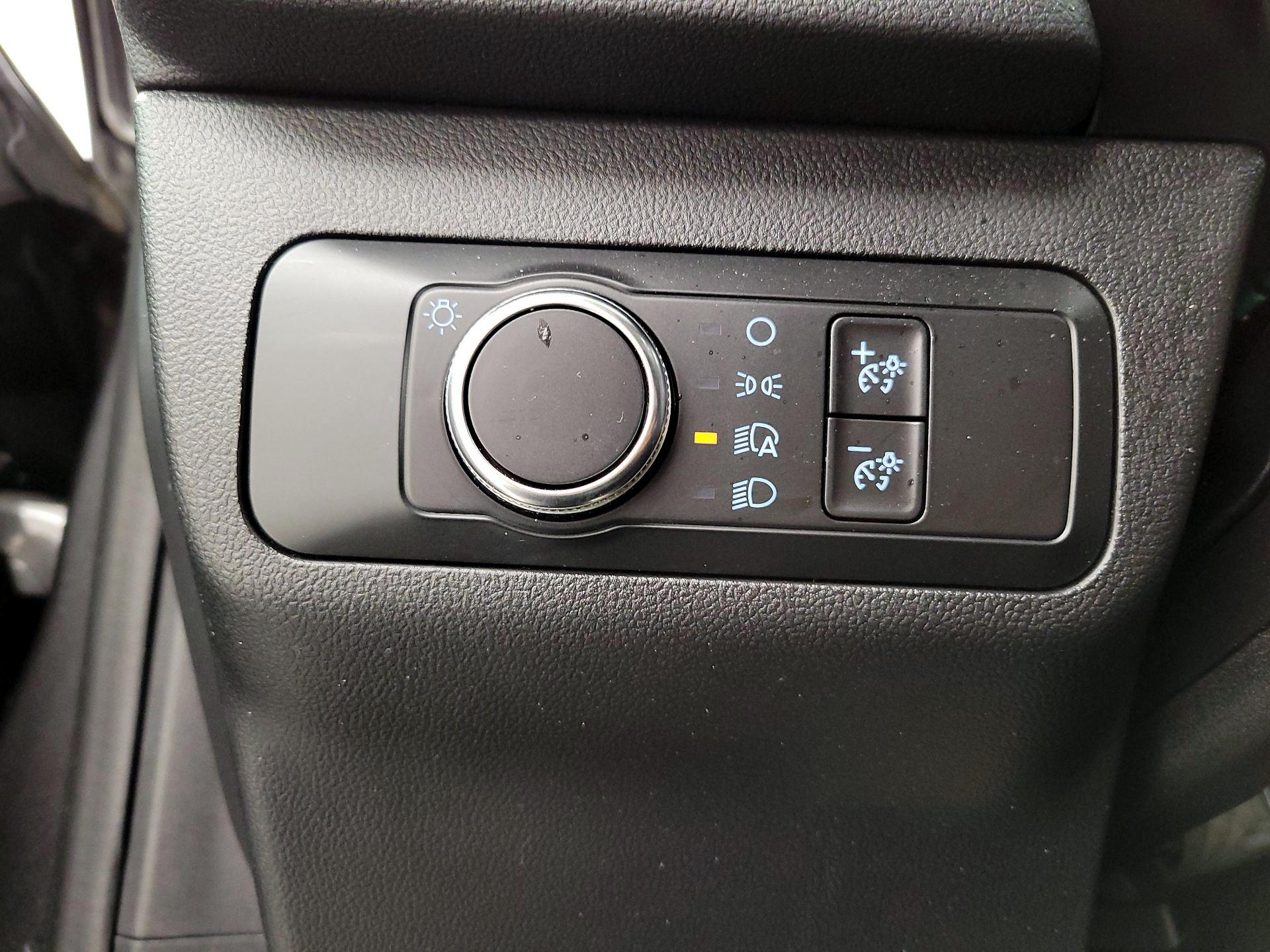 Thumbnail: 2020 Ford Escape - 13