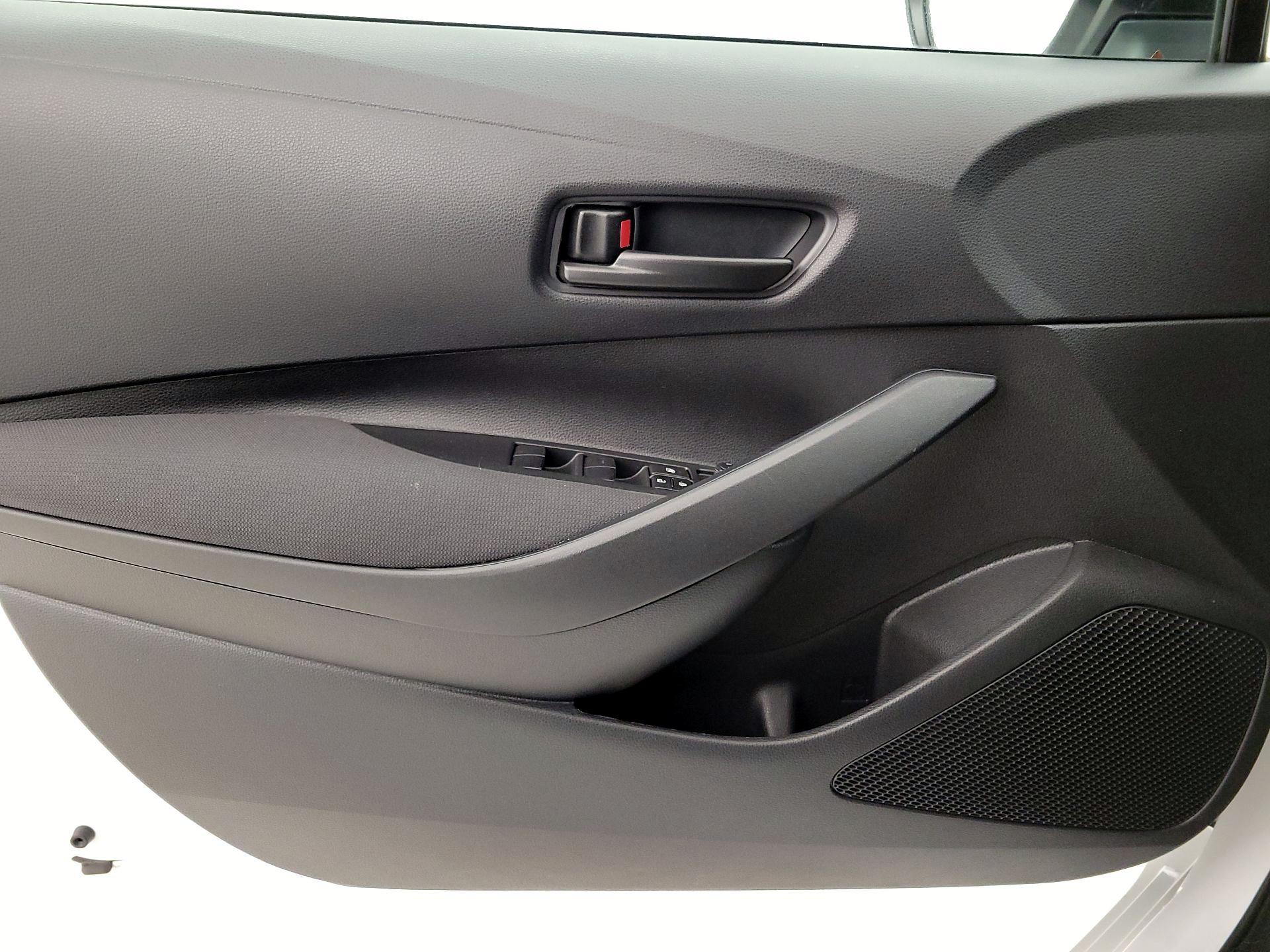 Thumbnail: 2025 Toyota Corolla - 12