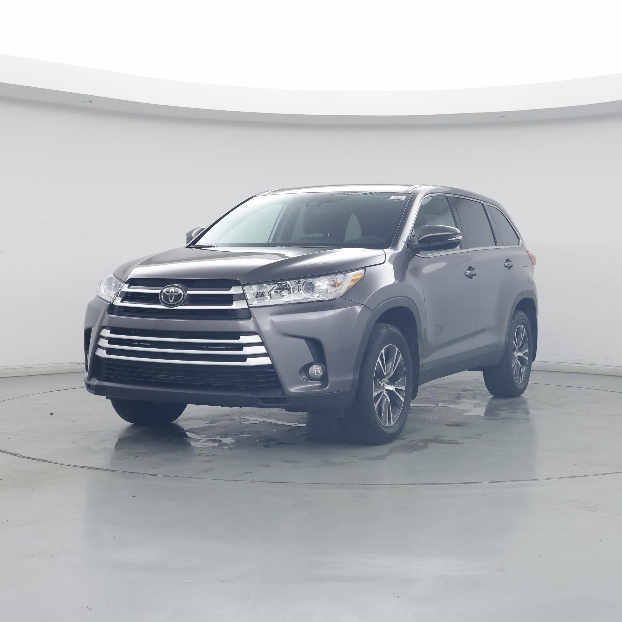 Thumbnail: 2019 Toyota Highlander - 4