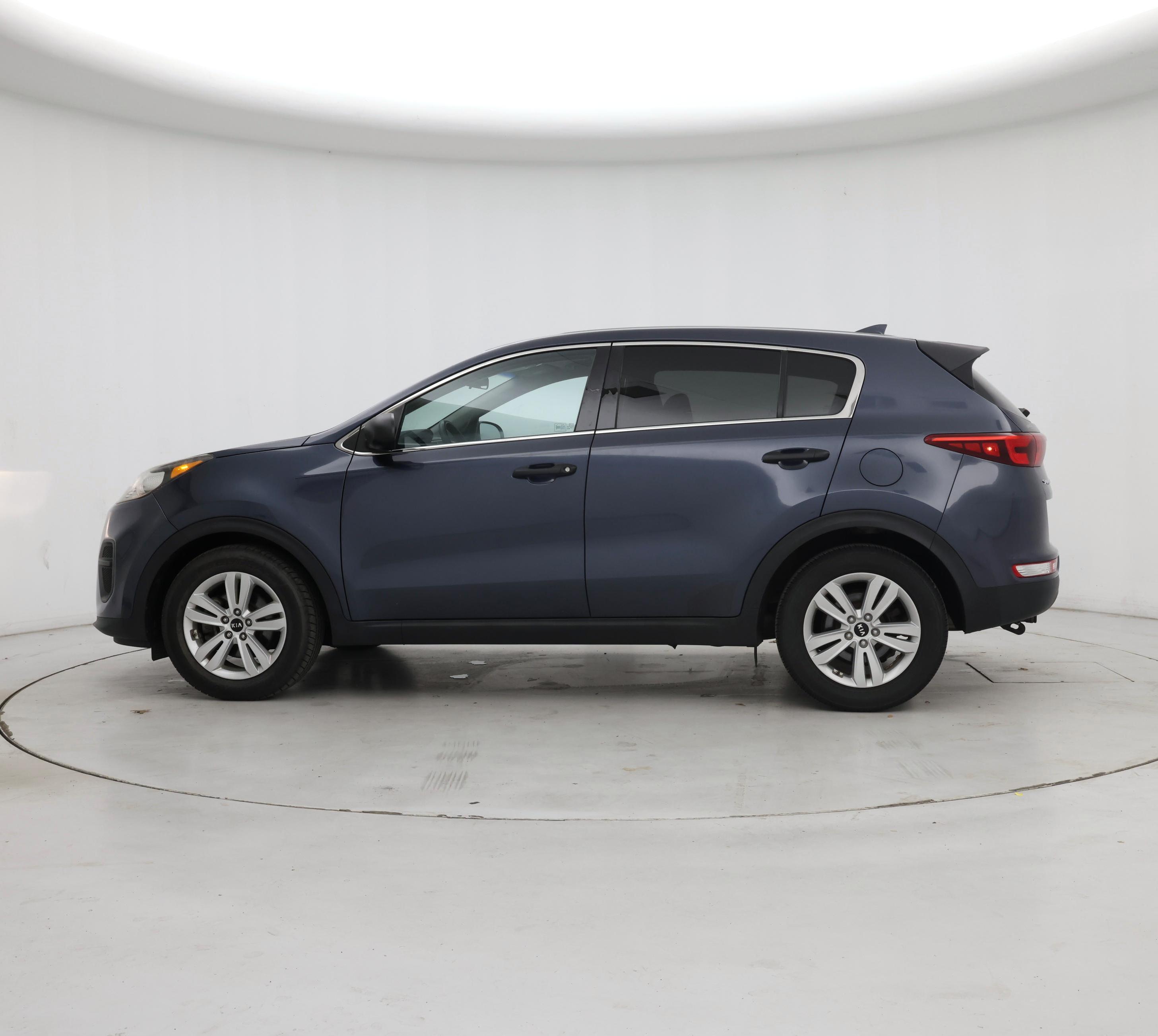 Thumbnail: 2017 Kia Sportage - 5