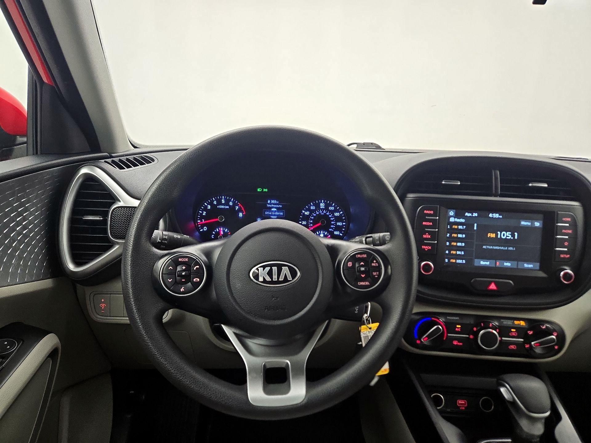 Thumbnail: 2020 Kia Soul - 10