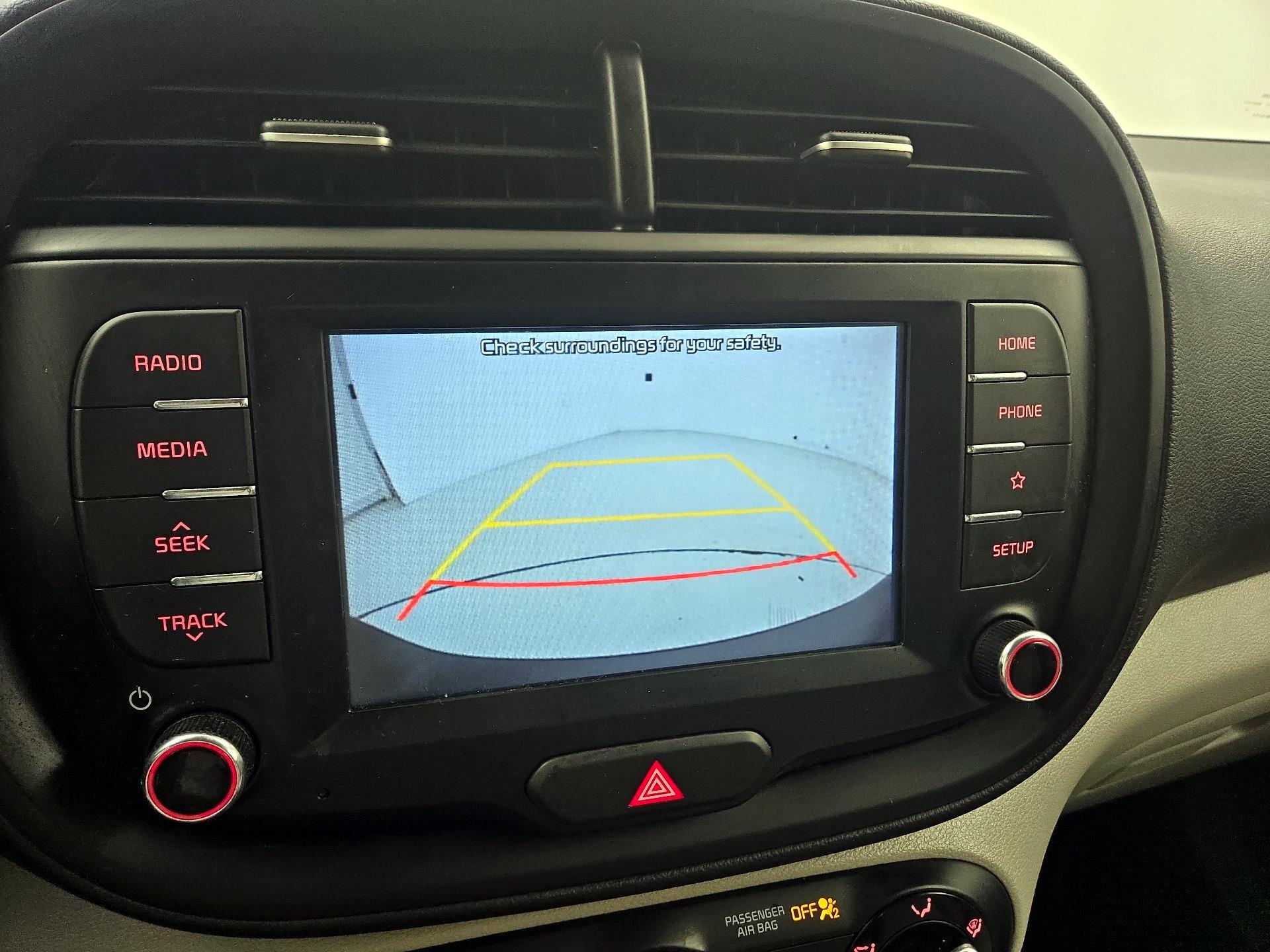 Thumbnail: 2020 Kia Soul - 14