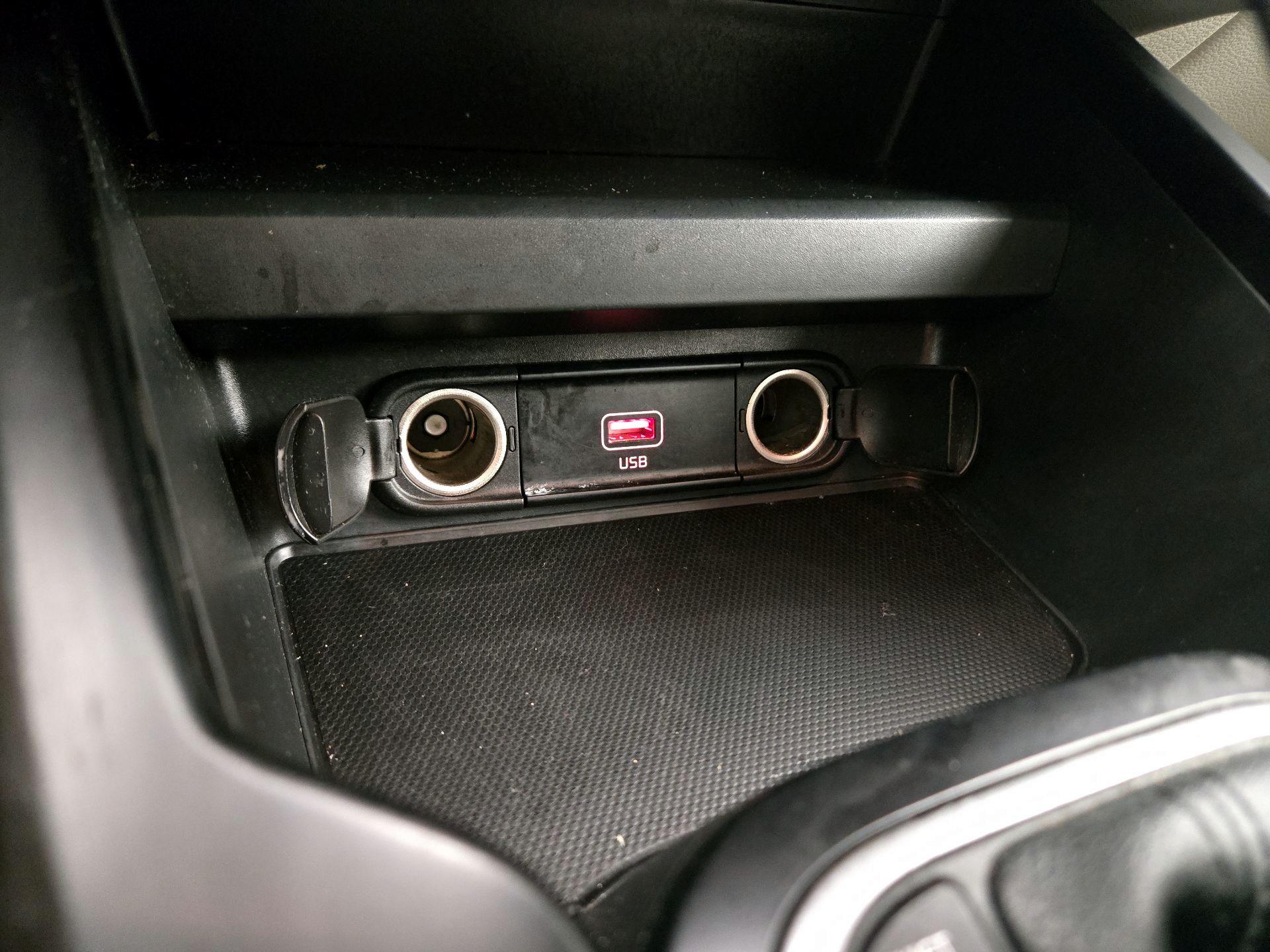 Thumbnail: 2020 Kia Soul - 18