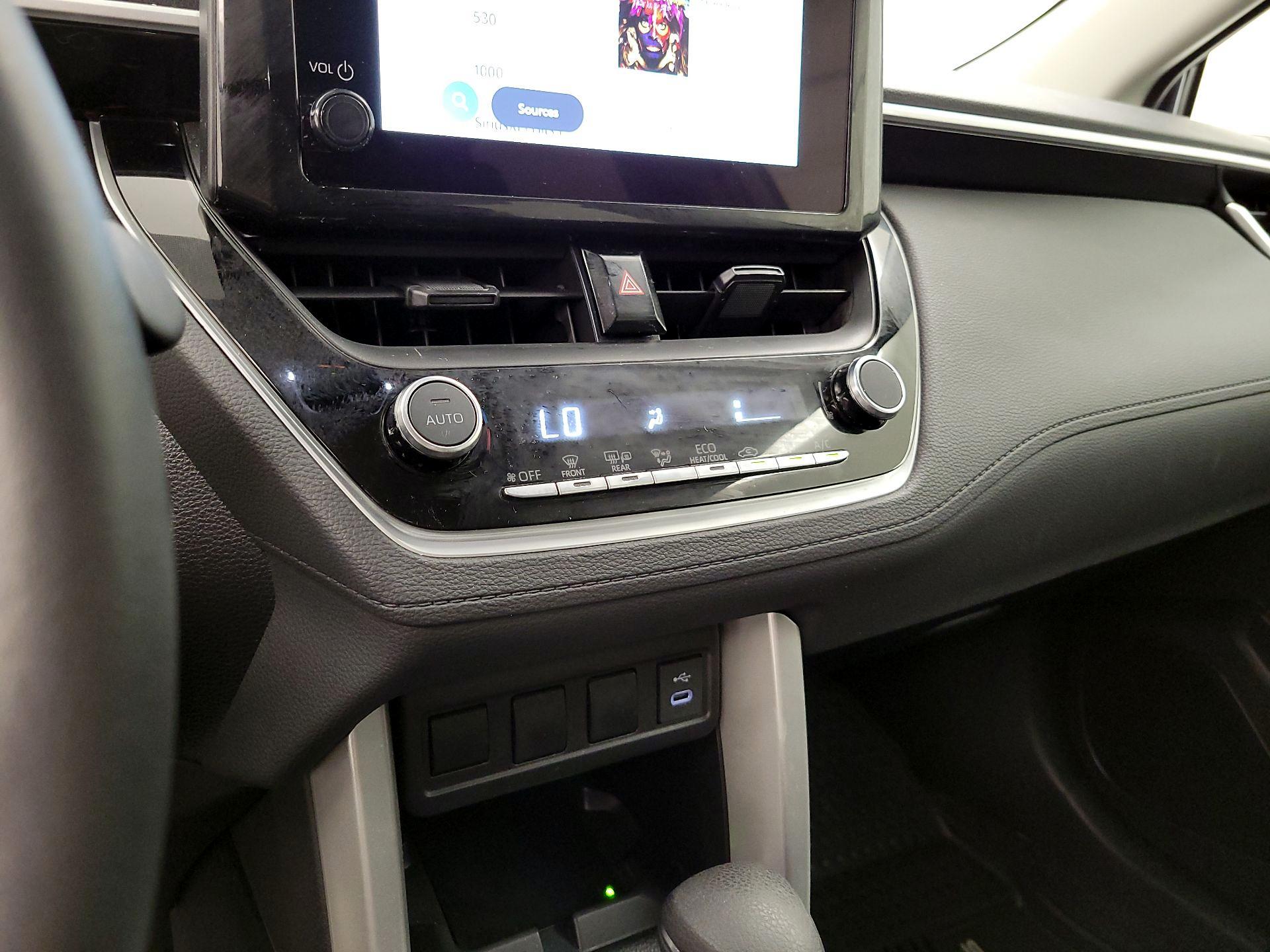 Thumbnail: 2025 Toyota Corolla Cross - 16